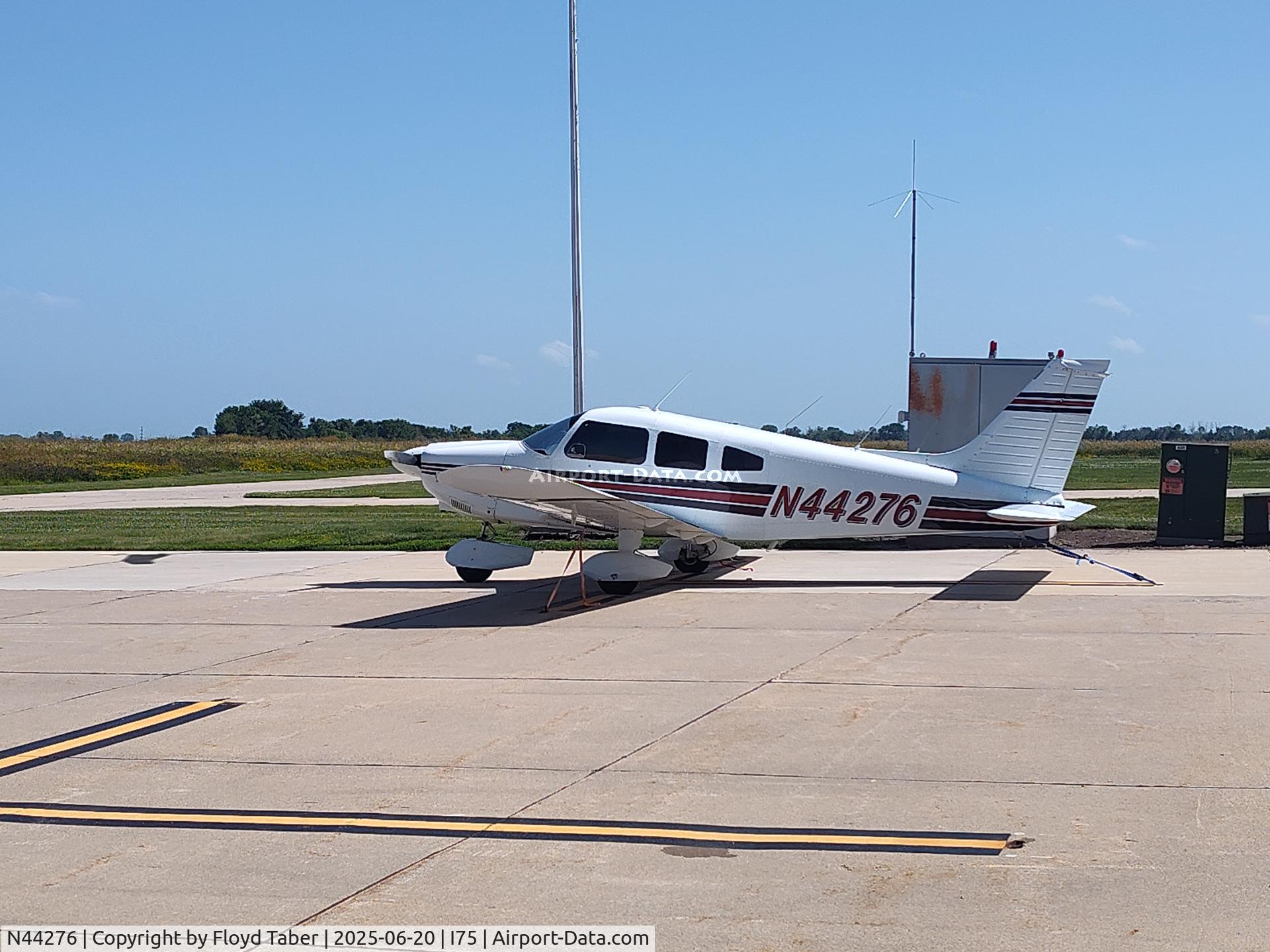 N44276, 1974 Piper PA-28-180 C/N 28-7405232, On the ramp after arriving for a family reunion in the area
