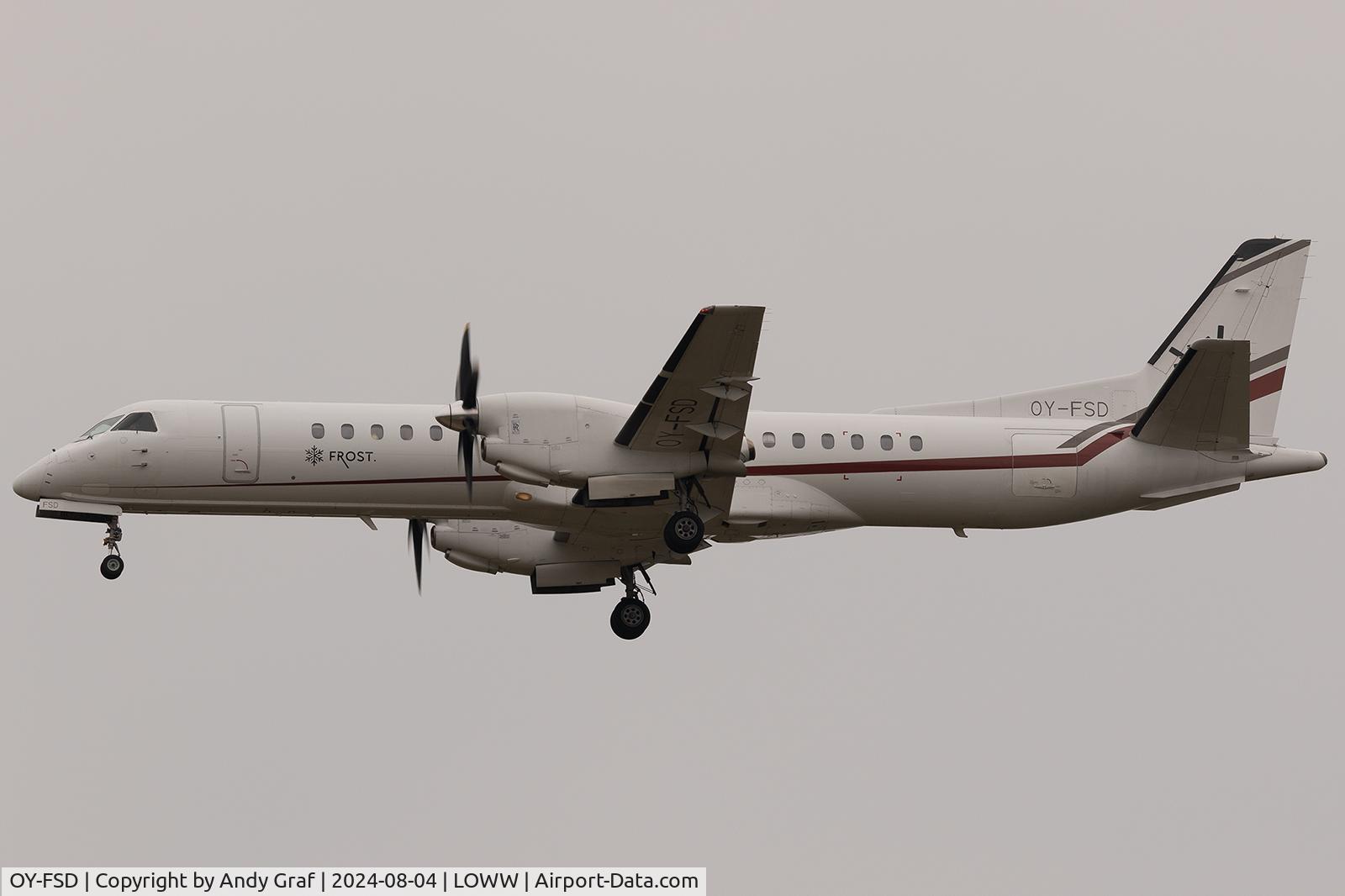 OY-FSD, 1996 Saab 2000 C/N 2000-041, Frost S2000