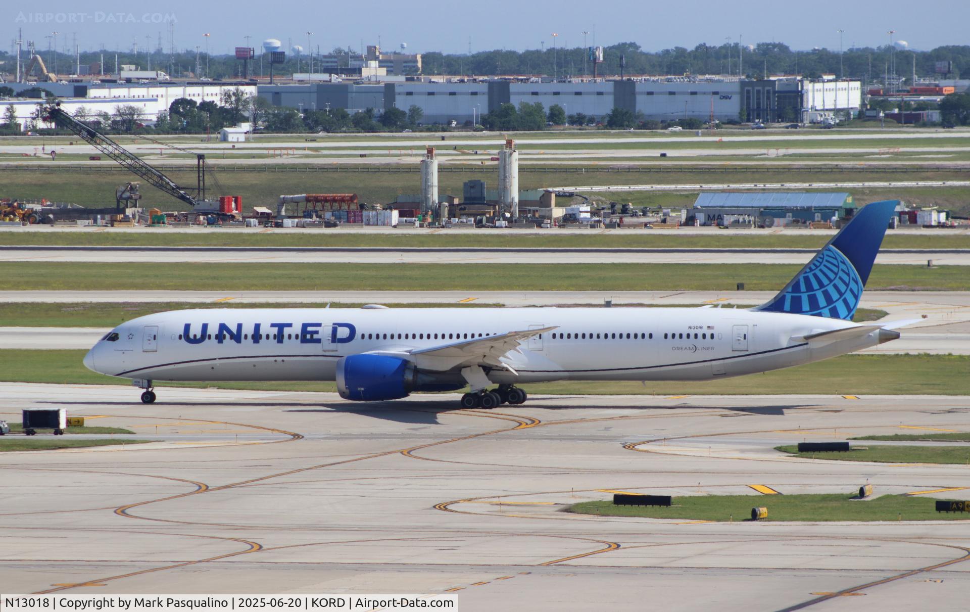 N13018, 2022 Boeing 787-10 Dreamliner C/N 66987, Boeing 787-10 Dreamliner