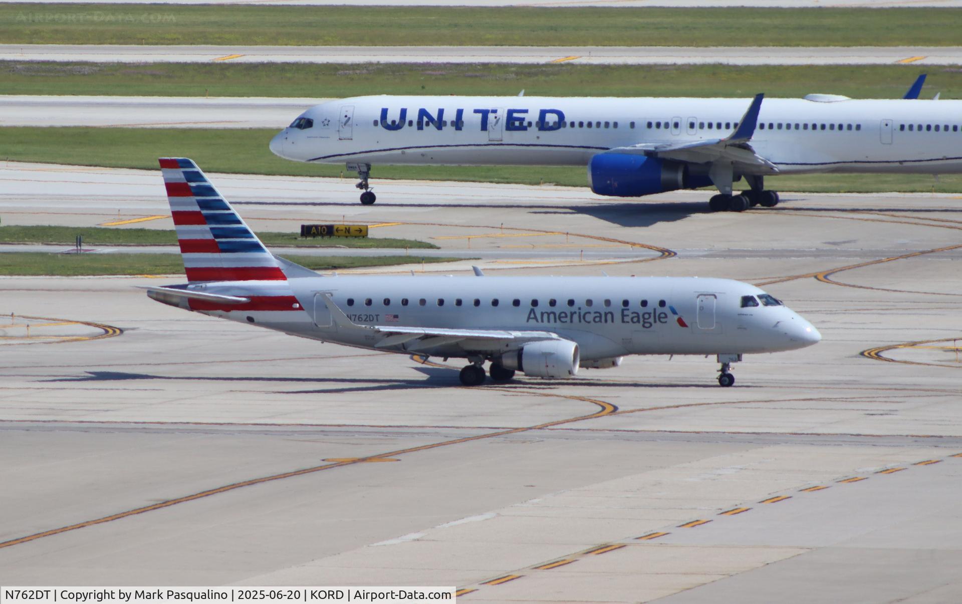 N762DT, 2009 Embraer 170STD (ERJ-170-100STD) C/N 17000298, ERJ-170-100STD