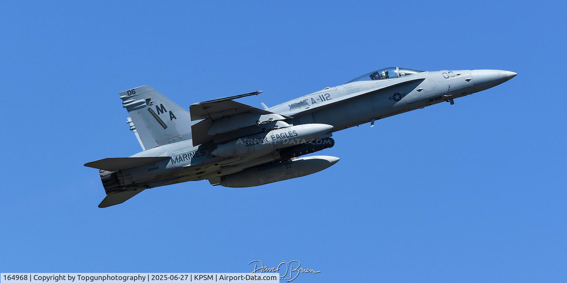 164968, McDonnell Douglas F/A-18C Hornet C/N 1268/C383, COWBOY12 lifting off RW16