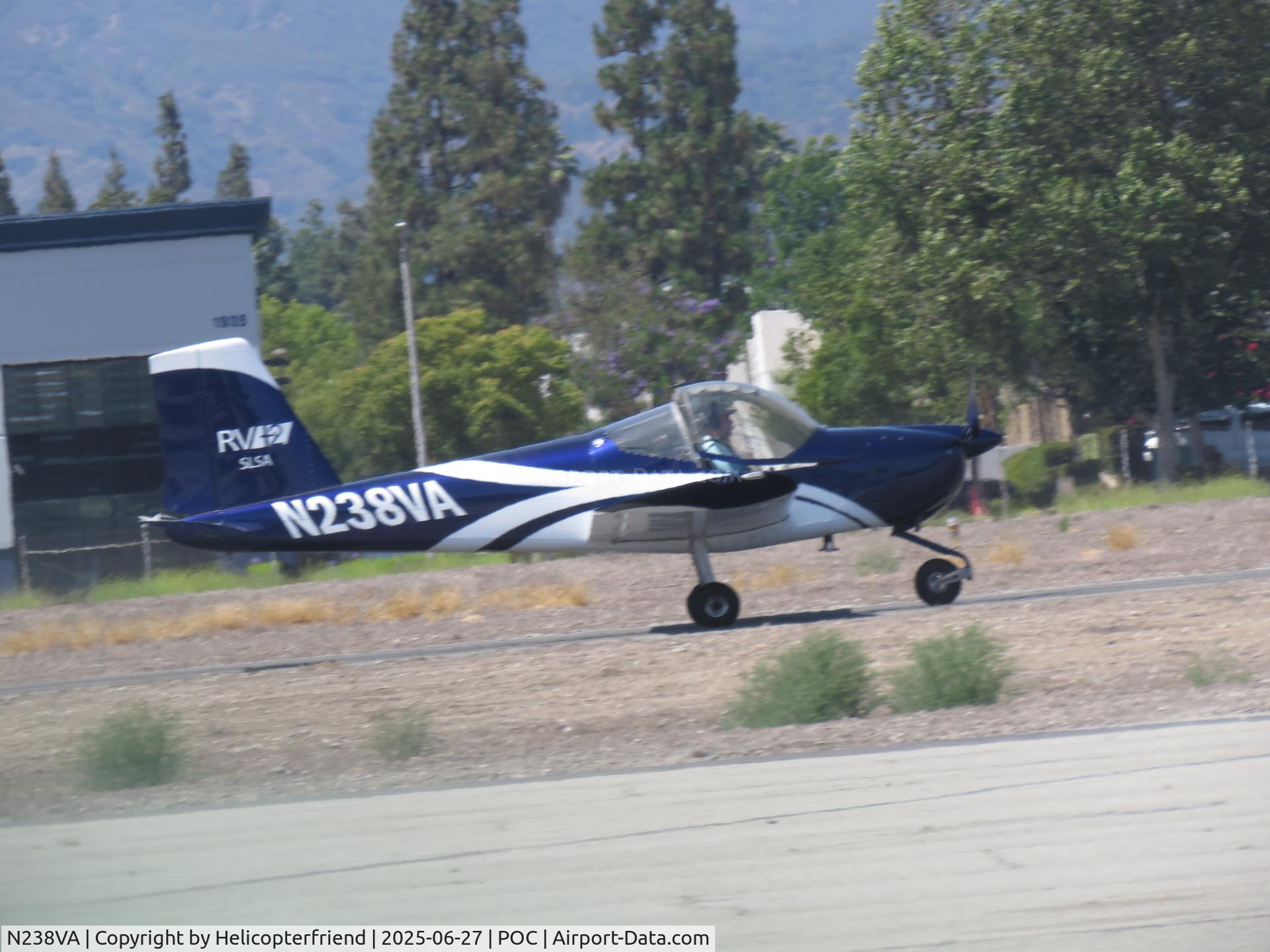 N238VA, 2013 Vans RV-12 C/N 12012, Taxiing