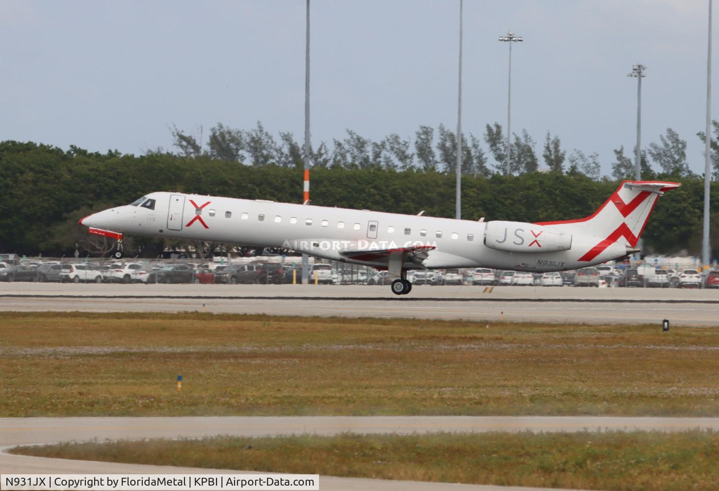 N931JX, 2002 Embraer ERJ-145LR (EMB-145LR) C/N 145612, JSX E145 zx hpn-pbi