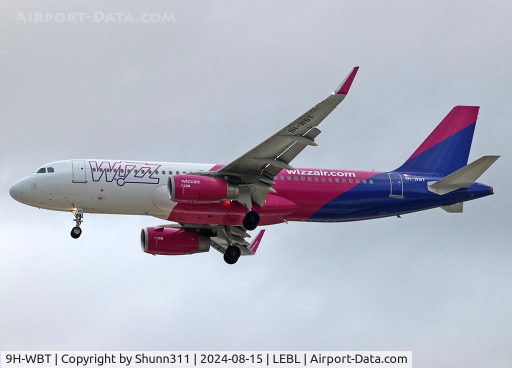 9H-WBT, 2014 Airbus A320-232 C/N 6093, Landing rwy 24R