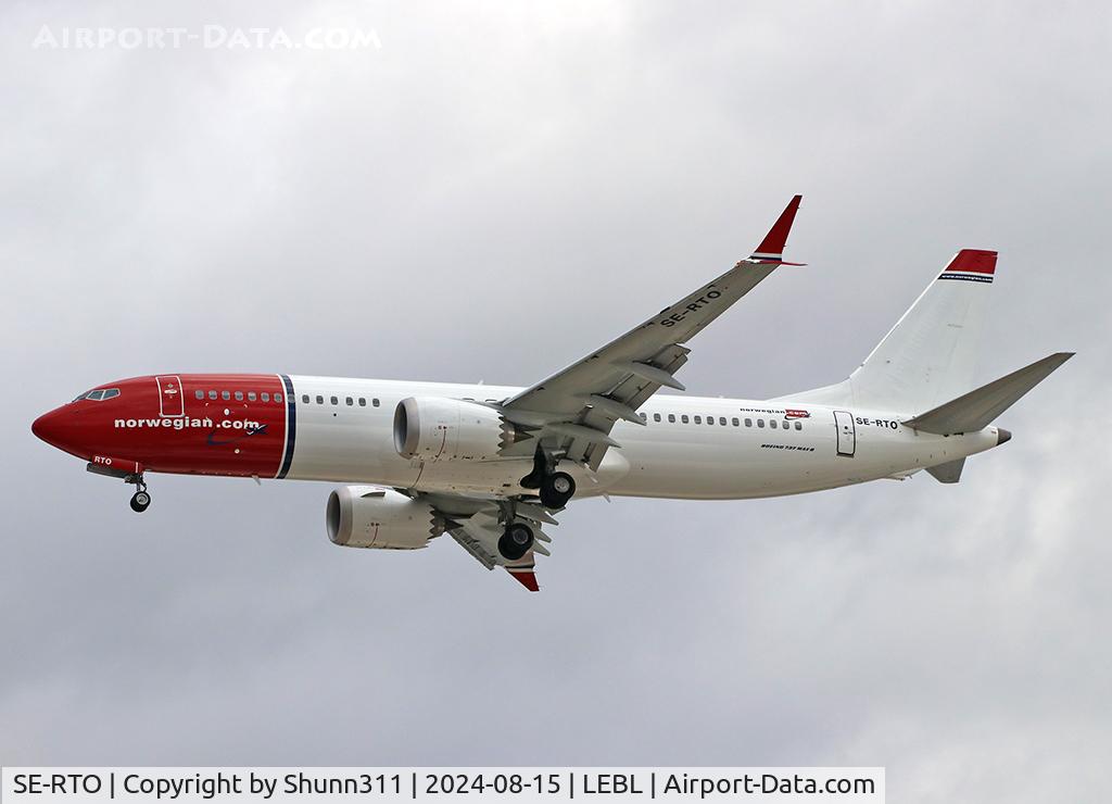 SE-RTO, 2024 Boeing 737-8 MAX C/N 62911, Landing rwy 24R