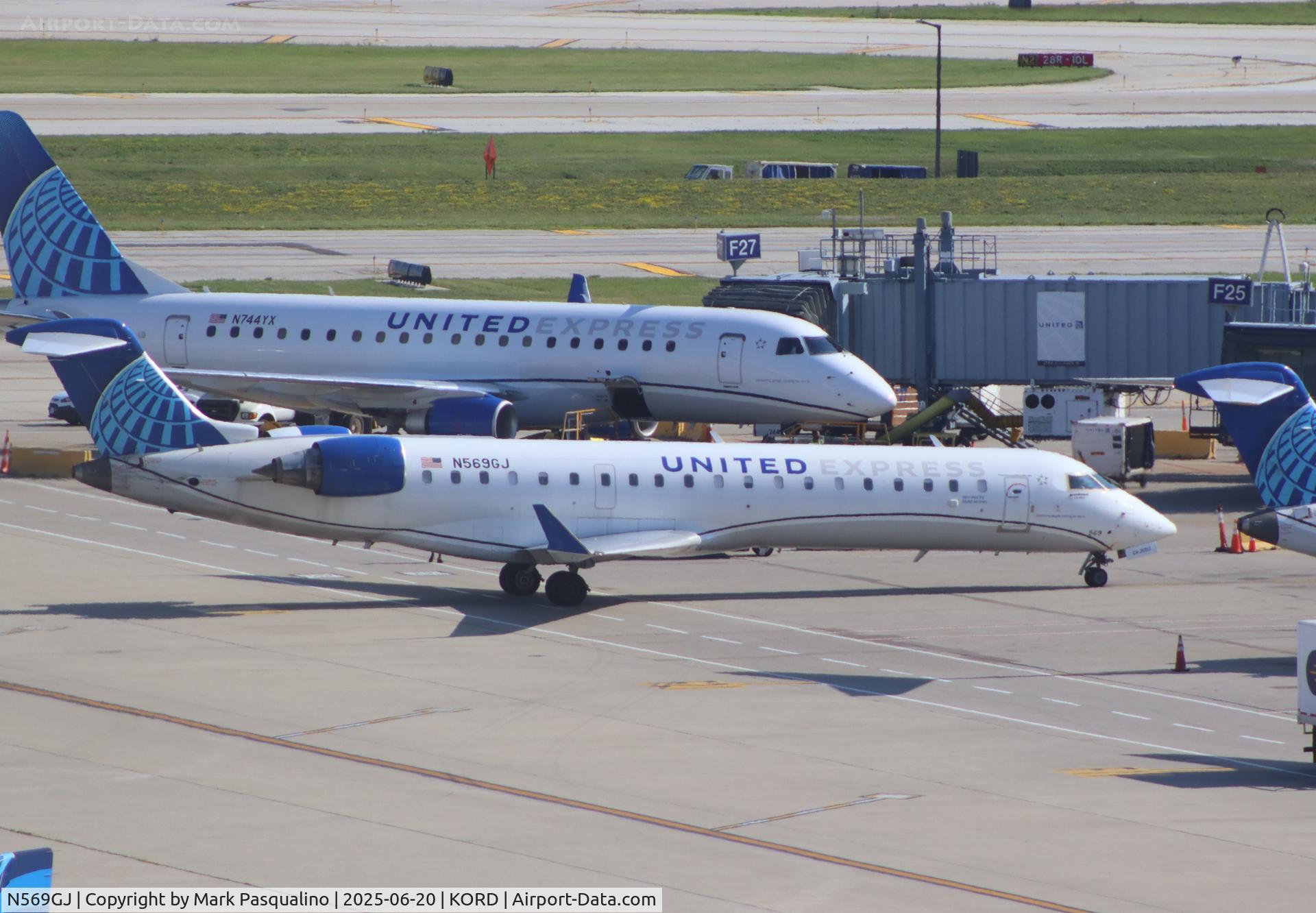 N569GJ, 2003 Bombardier CRJ-700 (CL-600-2C10) Regional Jet C/N 10109, CL-600-2C10