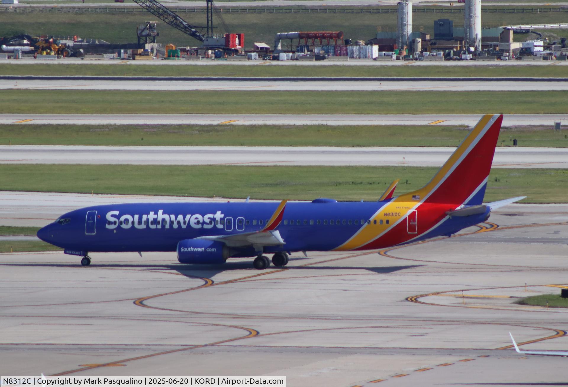 N8312C, 2012 Boeing 737-8H4 C/N 38809, Boeing 737-8H4