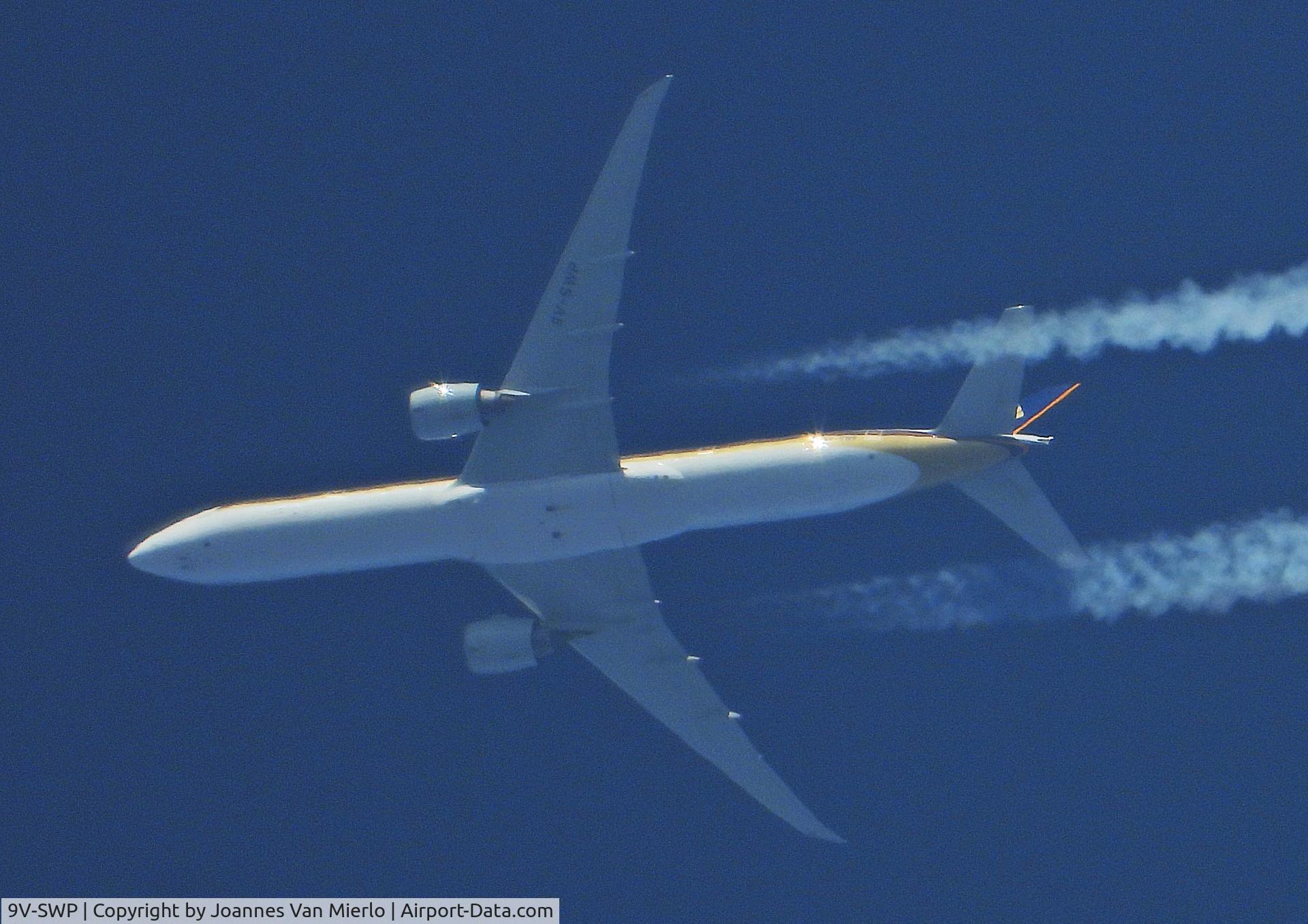 9V-SWP, 2008 Boeing 777-312/ER C/N 34581, Cruising over Belgium