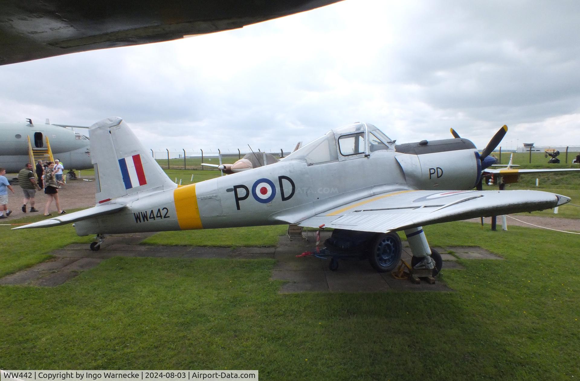 WW442, 1954 Percival P-56 Provost T.1 C/N PAC/56/257, Percival P.56 Provost T1 at the East Midlands Aeropark, Castle Donington