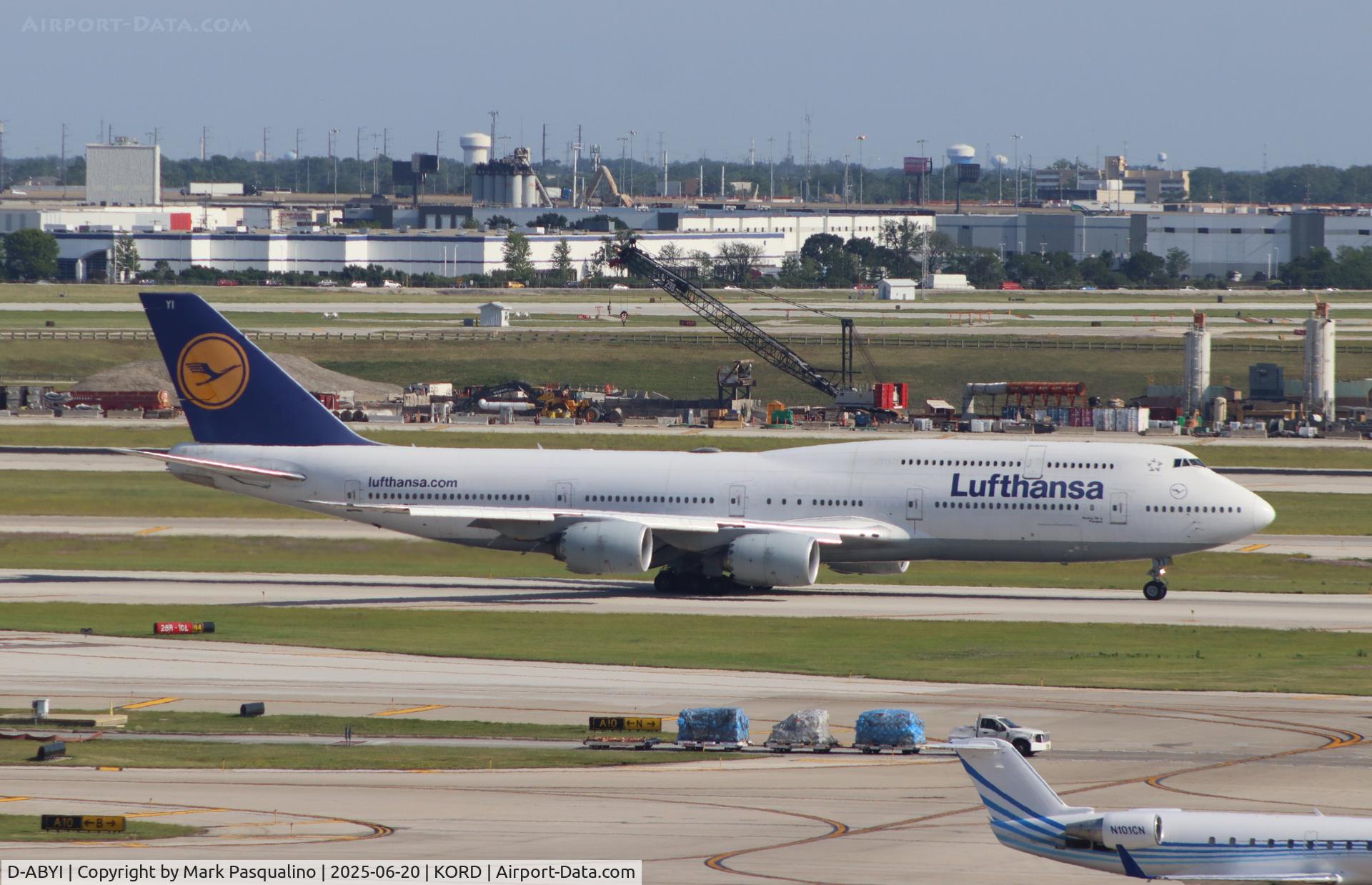 D-ABYI, 2013 Boeing 747-830 C/N 37833, Boeing 747-830