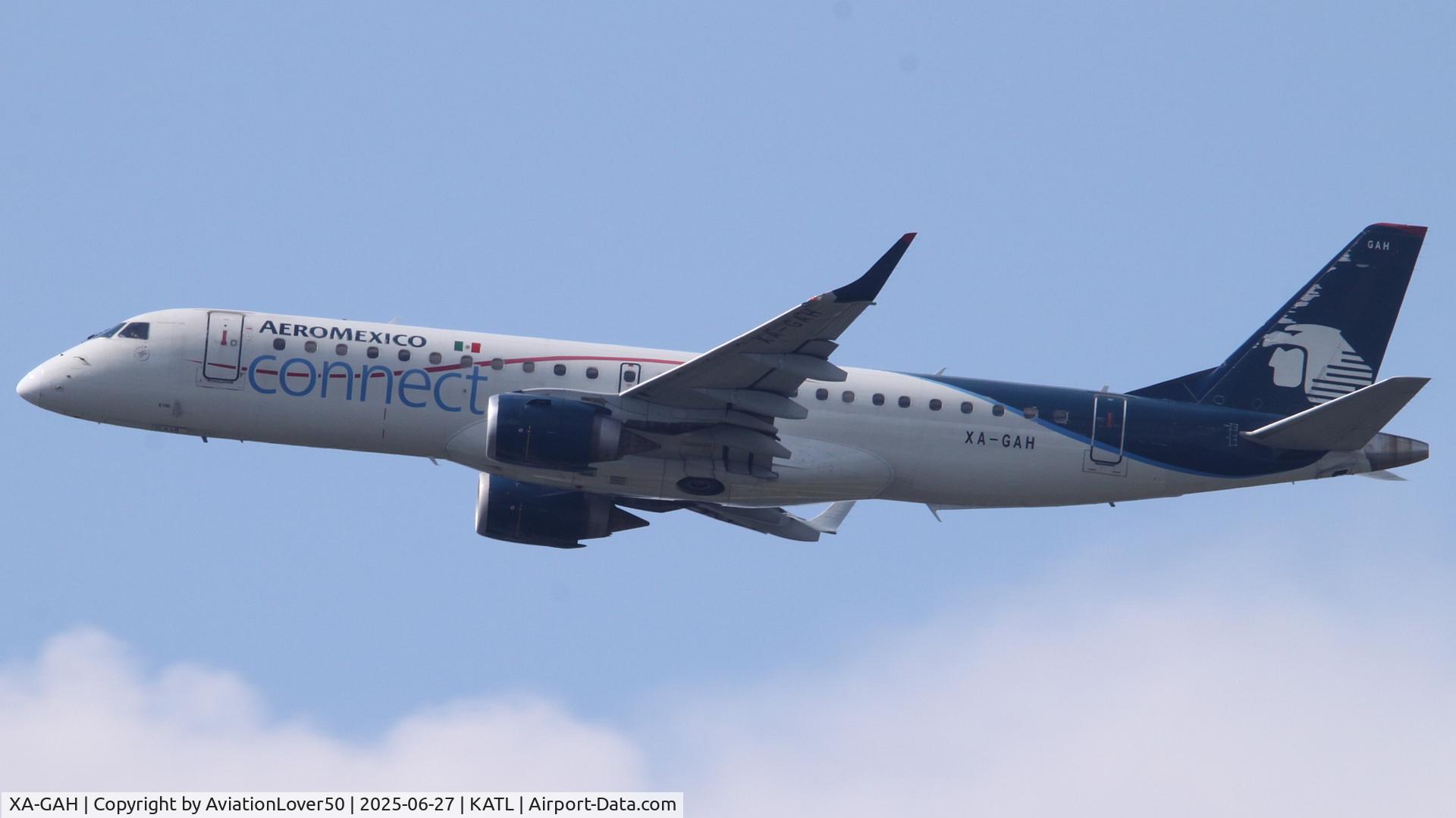 XA-GAH, 2008 Embraer 190AR (ERJ-190-100IGW) C/N 19000216, Aeromexico Connect E190