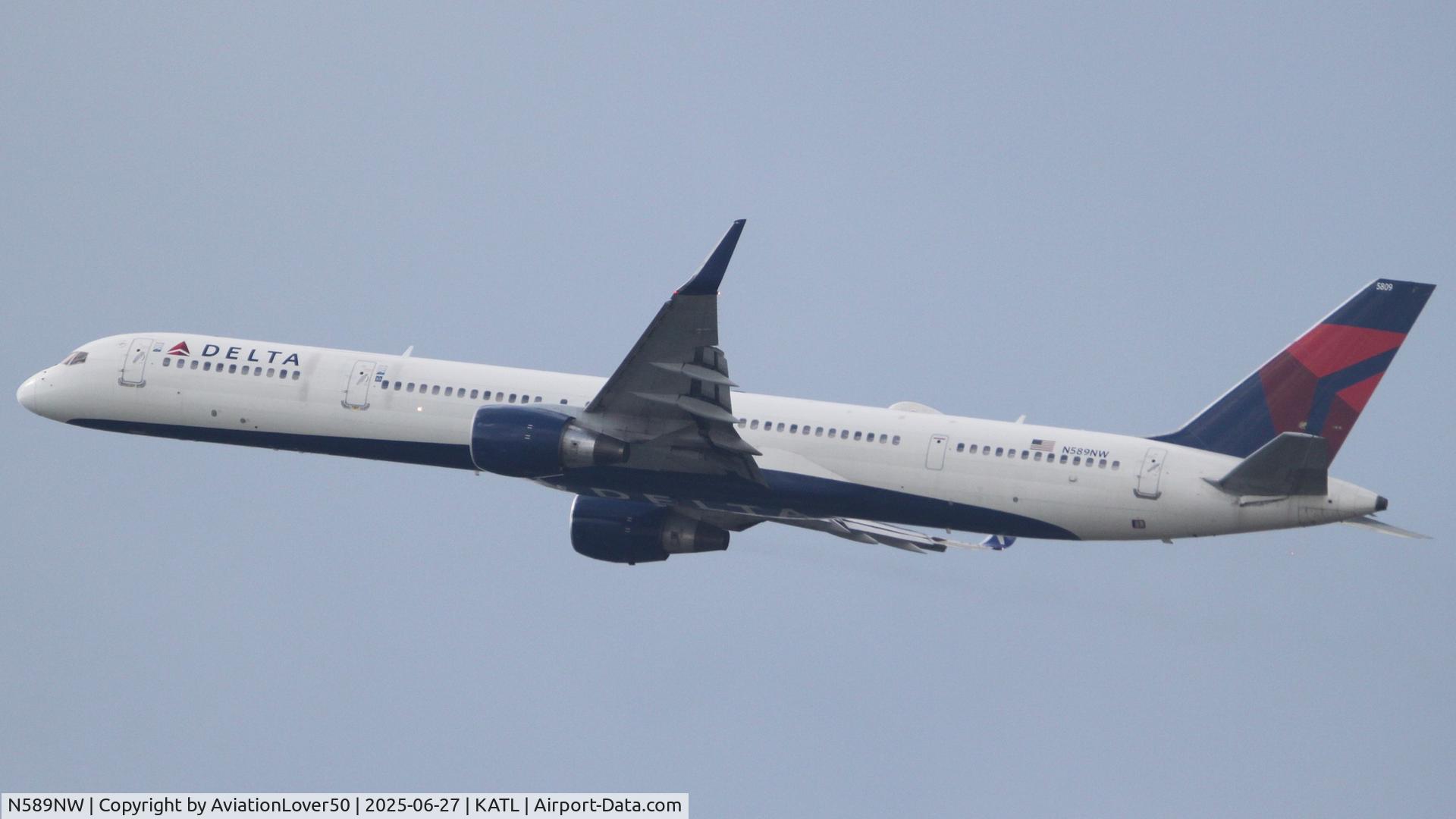 N589NW, 2003 Boeing 757-351 C/N 32989, Delta 753