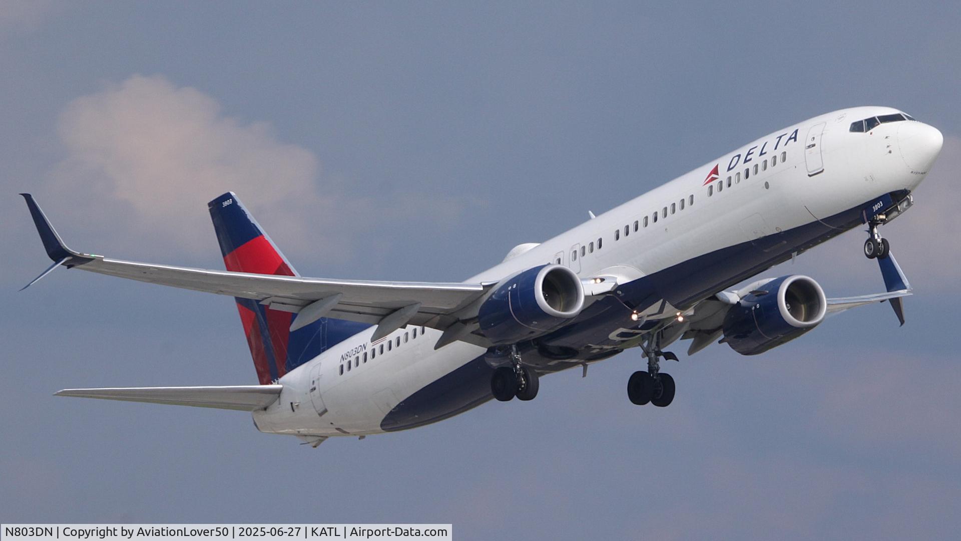 N803DN, 2013 Boeing 737-932/ER C/N 31919, Delta 739