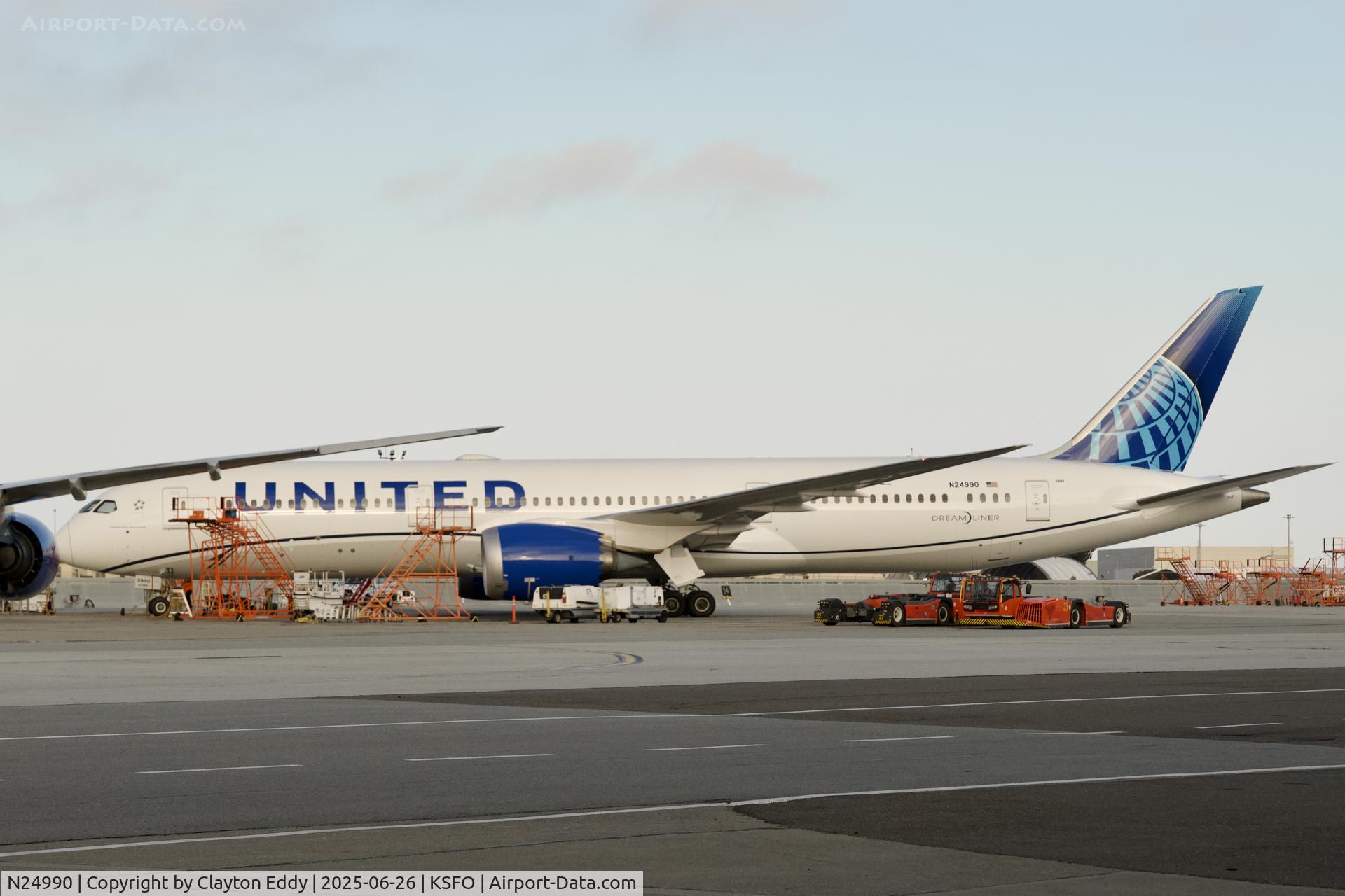 N24990, 2024 Boeing 787-9 Dreamliner Dreamliner C/N 38276, SFO 2025