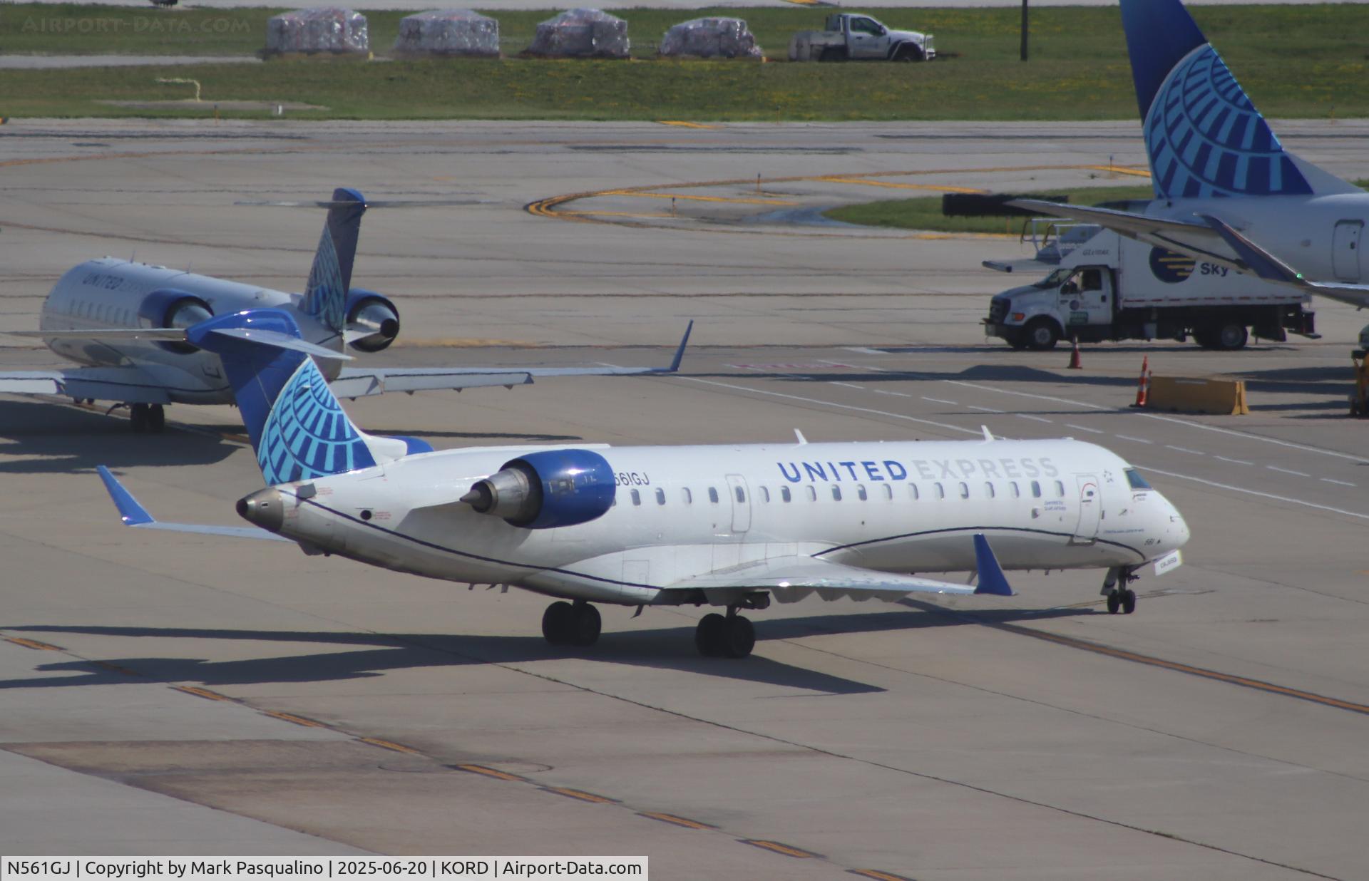 N561GJ, 2002 Bombardier CRJ-700 (CL-600-2C10) Regional Jet C/N 10070, CL-600-2C10