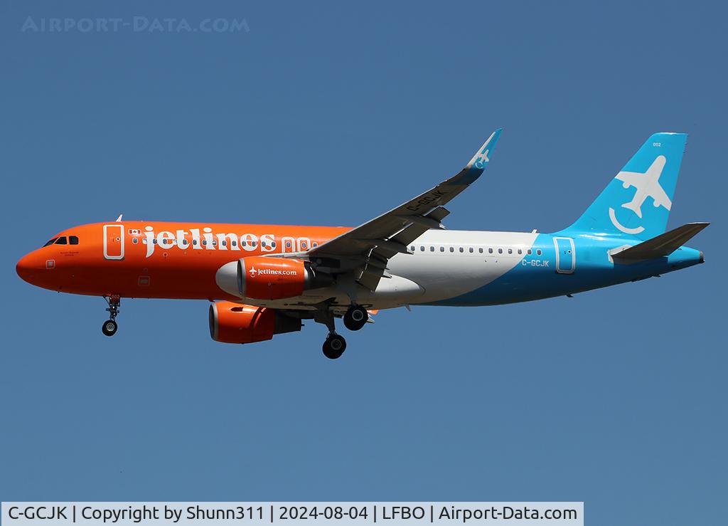 C-GCJK, 2014 Airbus A320-214 C/N 5994, Landing rwy 32L... operated by Nouvelair Tunisie