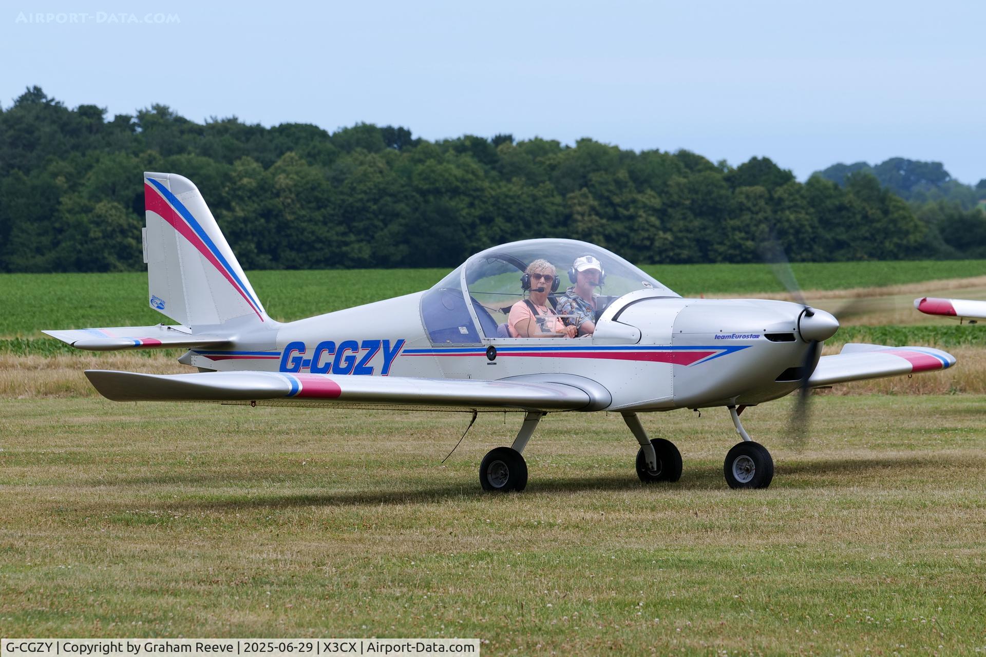 G-CGZY, 2011 Cosmik EV-97 TeamEurostar UK C/N 3926, Just landed at Northrepps.