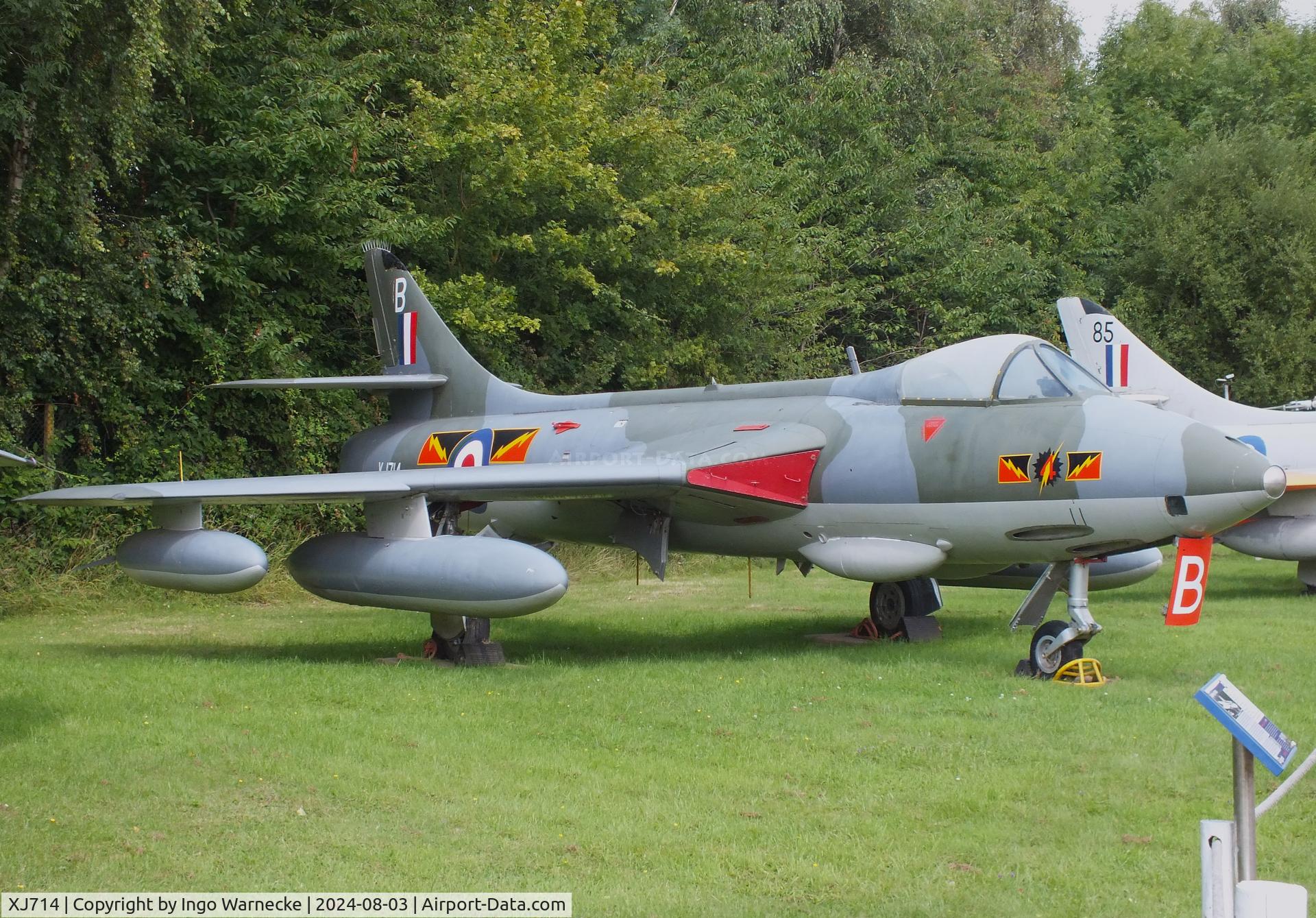 XJ714, 1957 Hawker Hunter FR.10 C/N 41H/688089, Hawker Hunter FR10 (composite aircraft rebuilt from parts of five different aircraft, displayed as XJ714) at the East Midlands Aeropark, Castle Donington