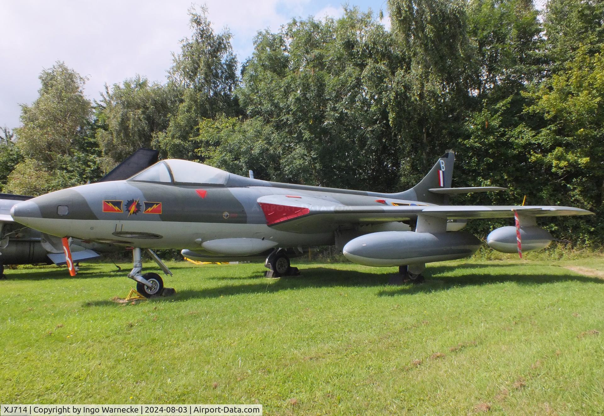 XJ714, 1957 Hawker Hunter FR.10 C/N 41H/688089, Hawker Hunter FR10 (composite aircraft rebuilt from parts of five different aircraft, displayed as XJ714) at the East Midlands Aeropark, Castle Donington