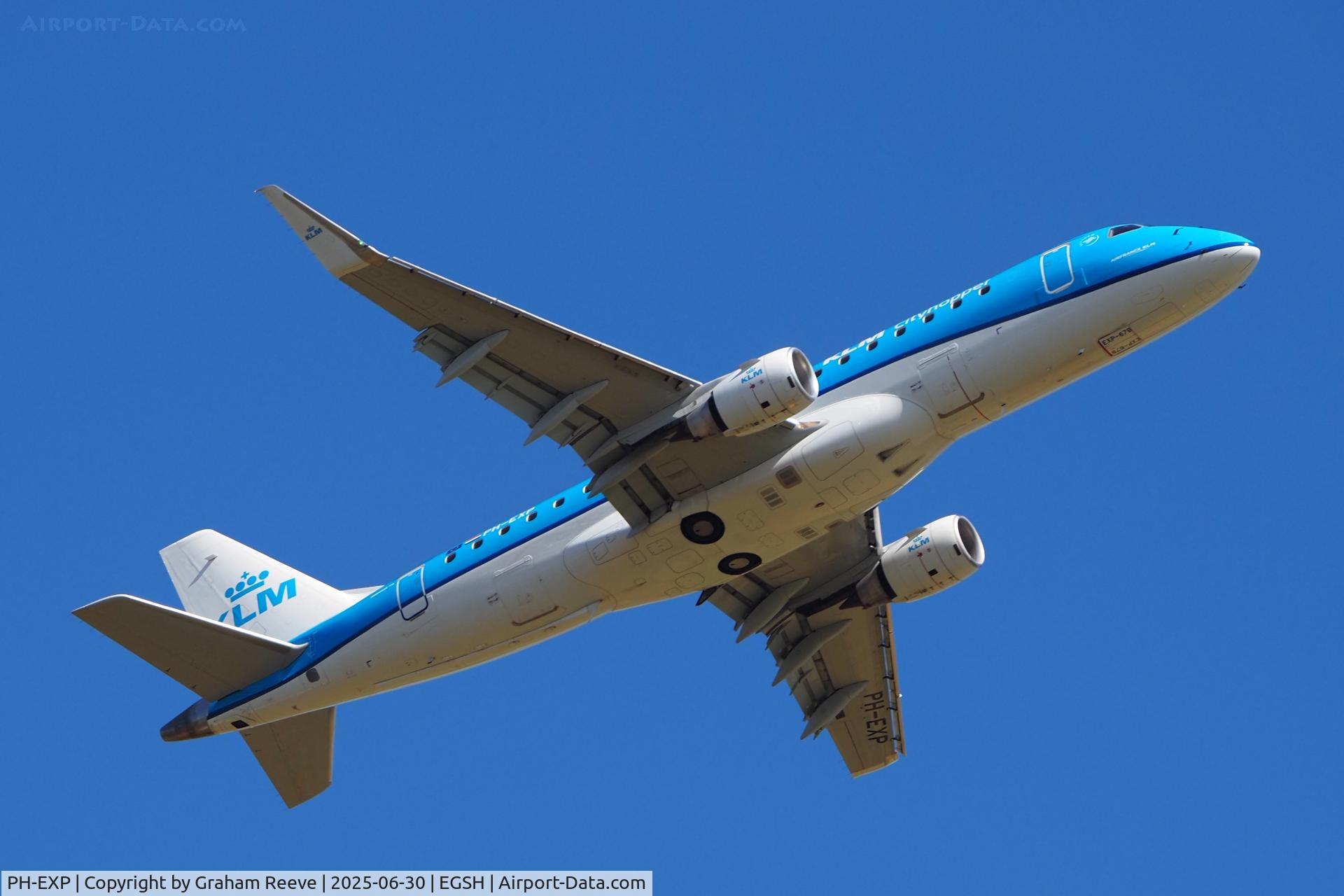 PH-EXP, 2017 Embraer 175LR (ERJ-170-200LR) C/N 17000678, Departing from Norwich.