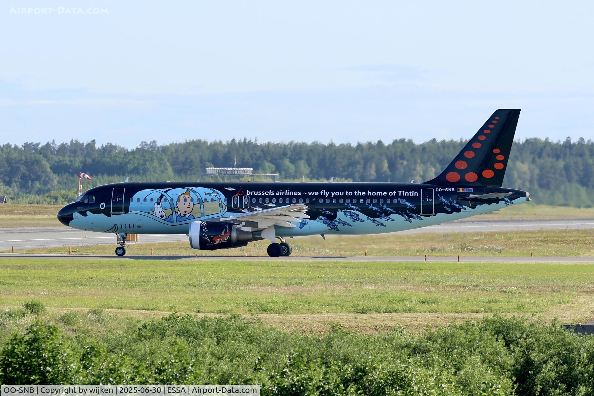 OO-SNB, 2001 Airbus A320-214 C/N 1493, Rwy 01L
