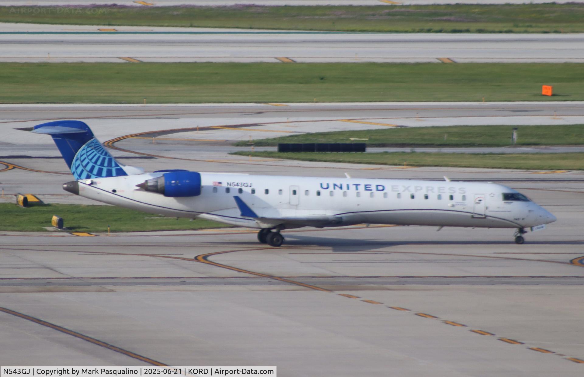 N543GJ, 2006 Bombardier CRJ-701ER (CL-600-2C10) Regional Jet C/N 10256, CL-600-2C10