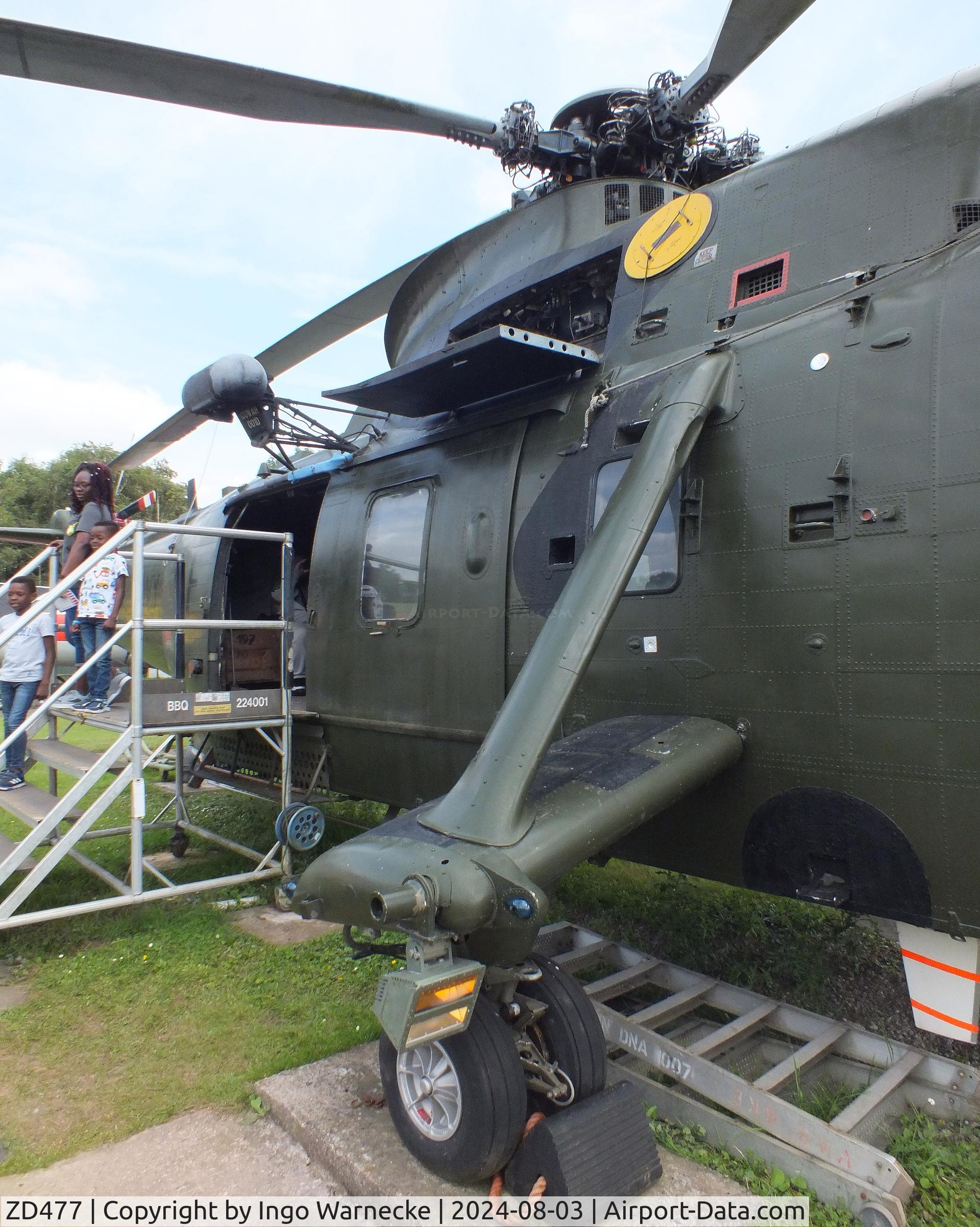 ZD477, 1984 Westland Sea King HC.4 C/N WA932, Westland Sea King HC4 / Commando at the East Midlands Aeropark, Castle Donington