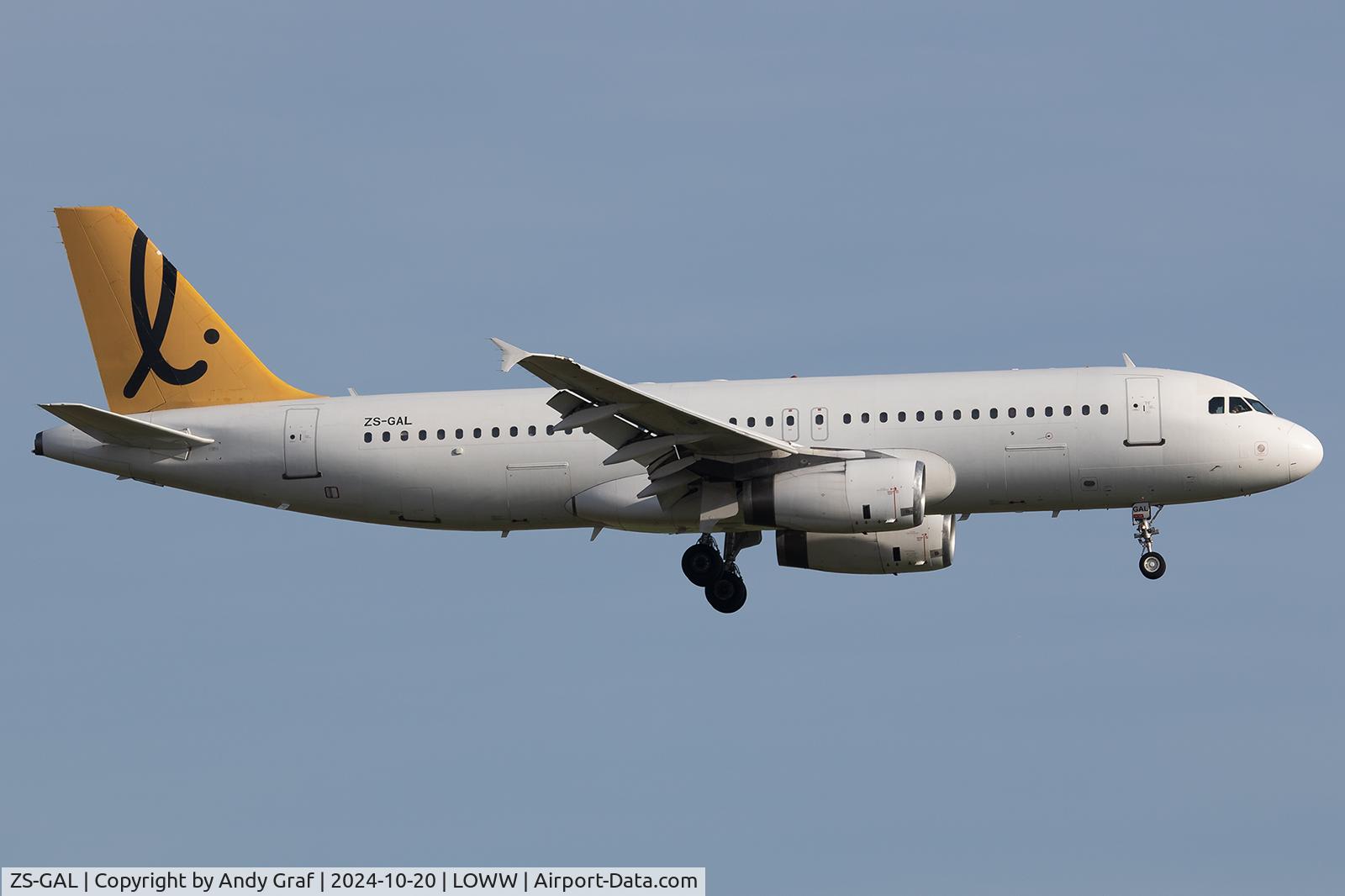 ZS-GAL, 1989 Airbus A320-231 C/N 64, Untitled A320