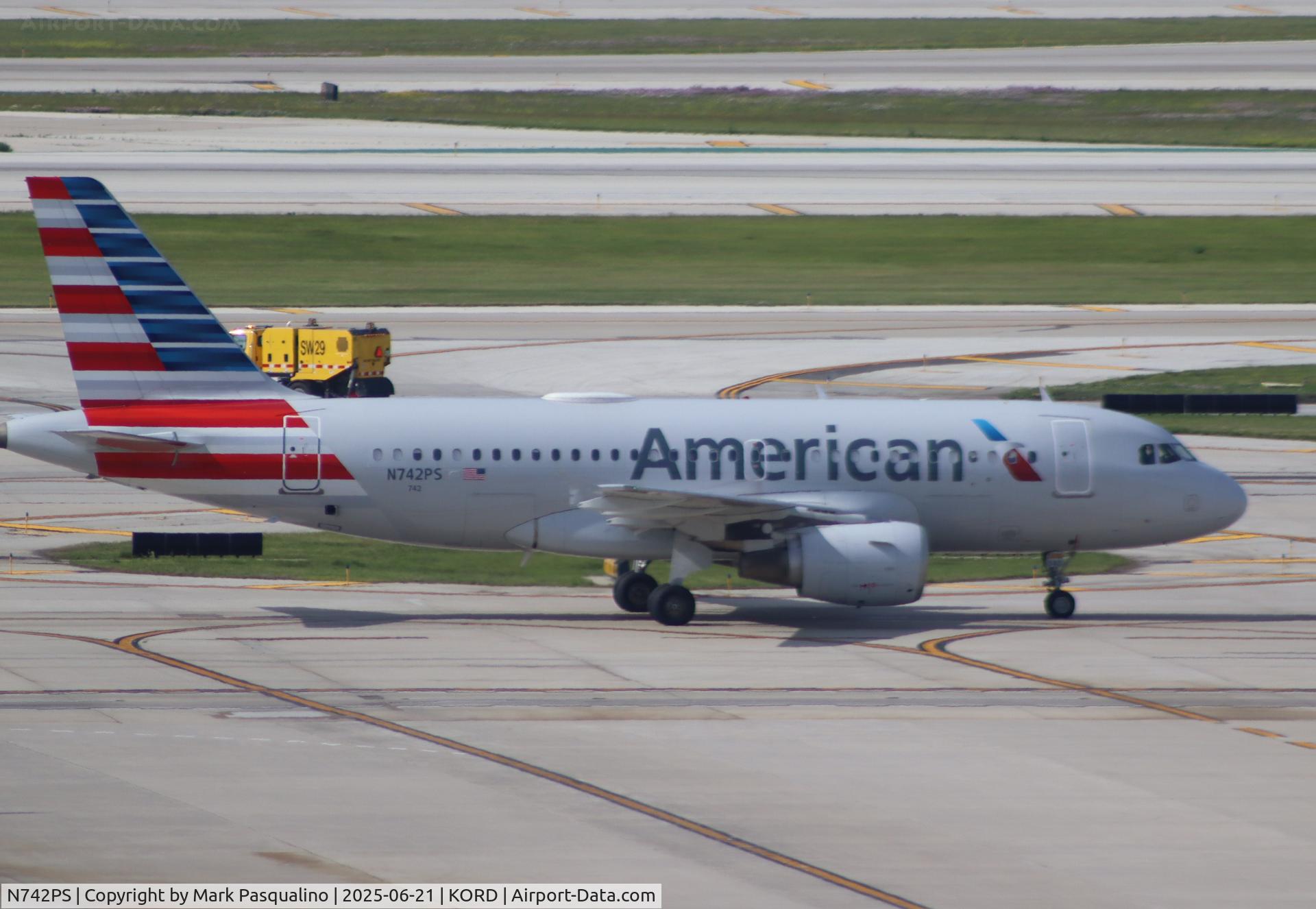 N742PS, 2000 Airbus A319-112 C/N 1275, Airbus A319-112