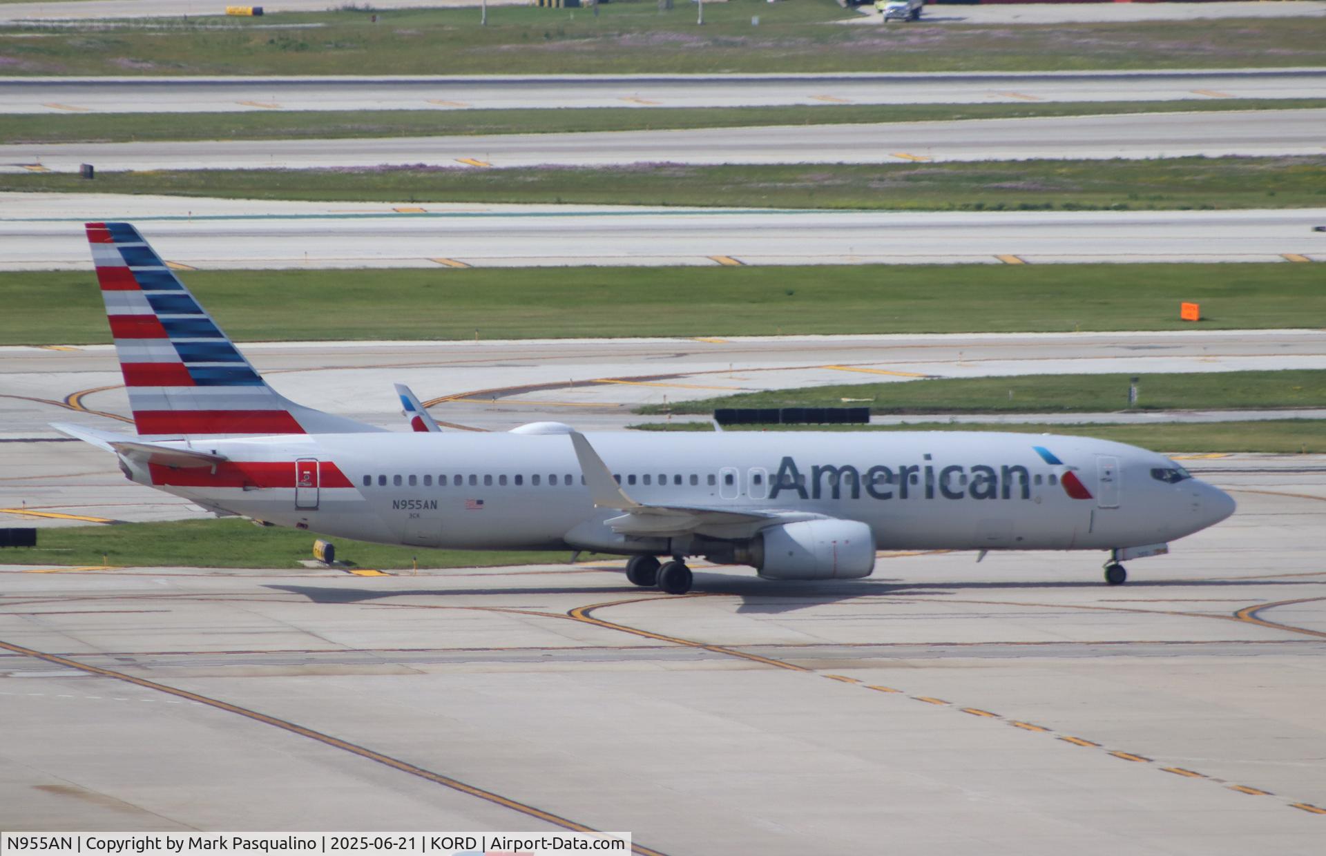 N955AN, 2001 Boeing 737-823 C/N 29540, Boeing 737-823
