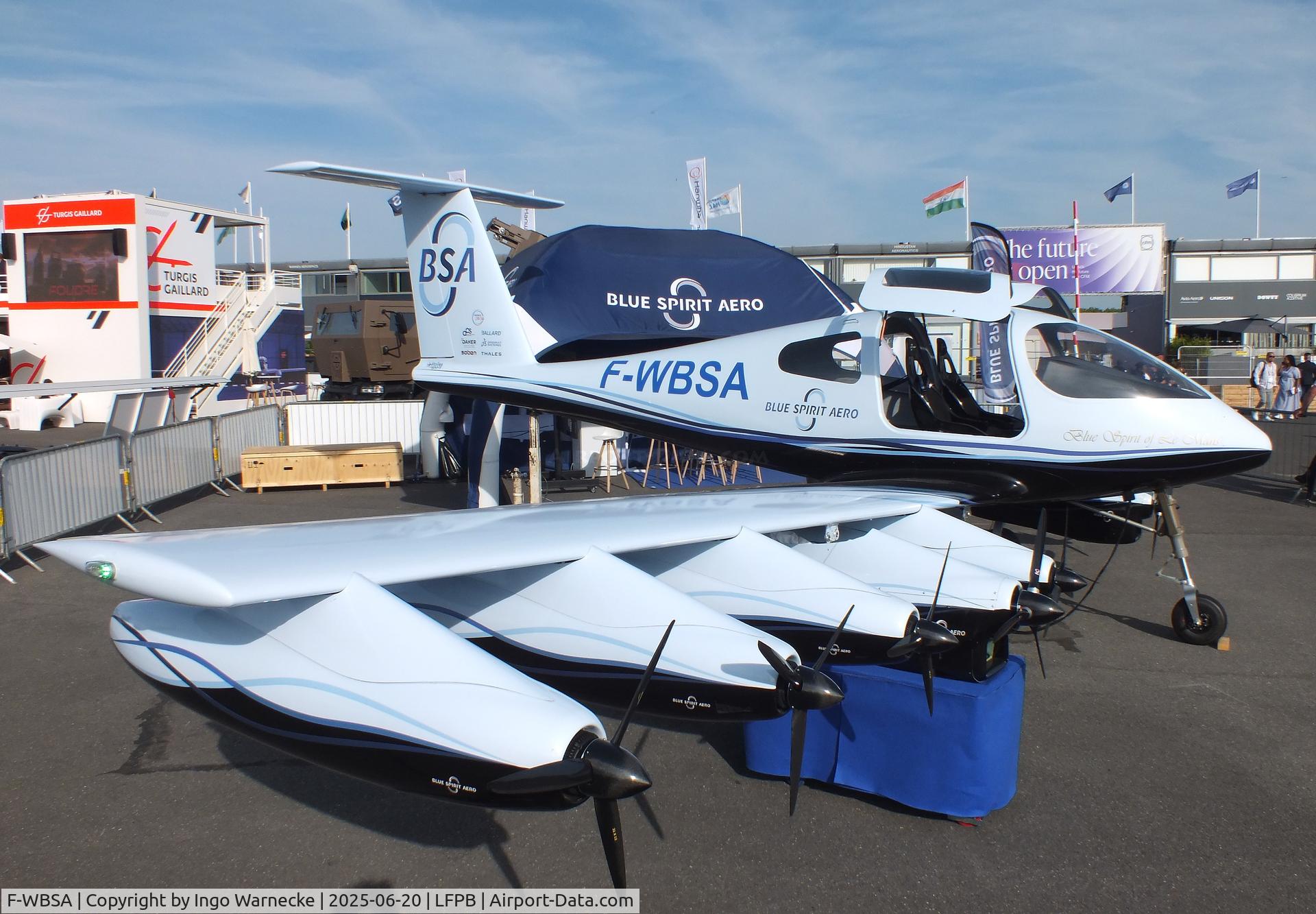 F-WBSA, 2025 Blue Spirit Aero Dragonfly 4S C/N 01, Blue Spirit Aero Dragonfly 4S with 12 electric motors (first flight planned for 2025) at the Aerosalon 2025, Paris