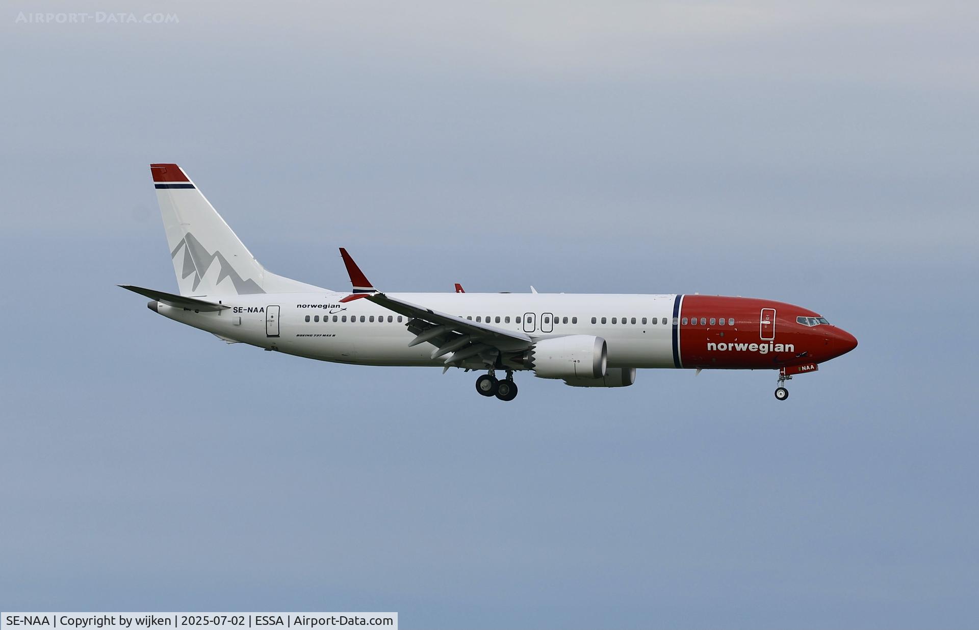 SE-NAA, 2025 Boeing 737-8 MAX C/N 44878, Rwy 01L