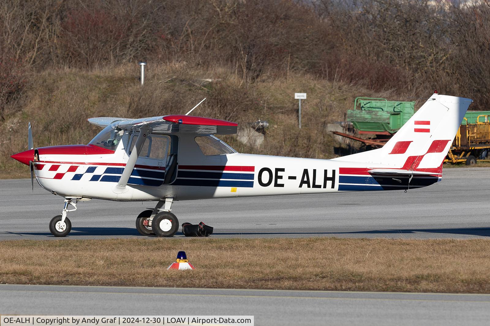 OE-ALH, 1970 Reims FA150K Aerobat C/N FA1500050, Untitled Reims FA150