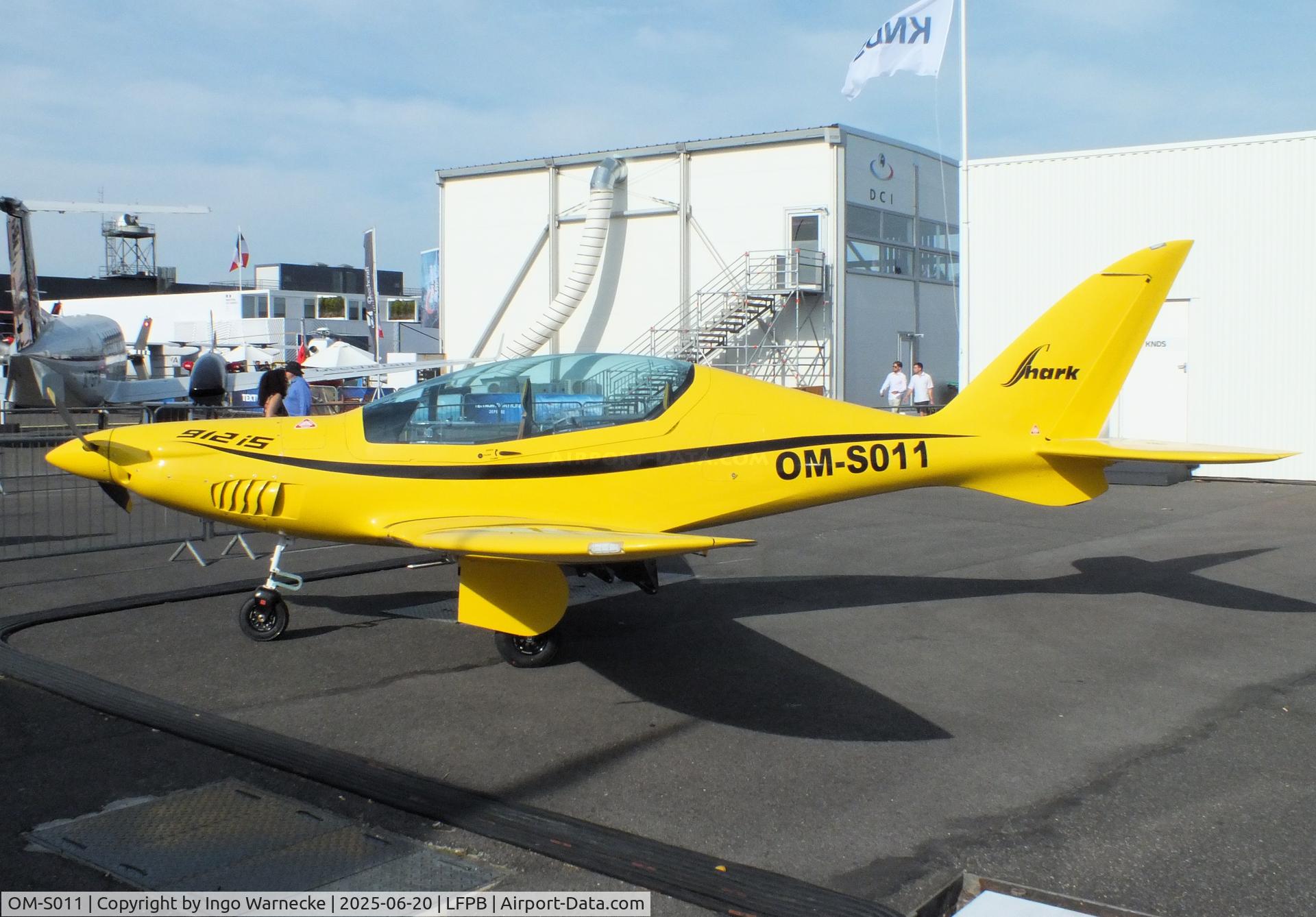 OM-S011, Shark Aero Shark C/N 118, Shark Aero Shark at the Aerosalon 2025, Paris