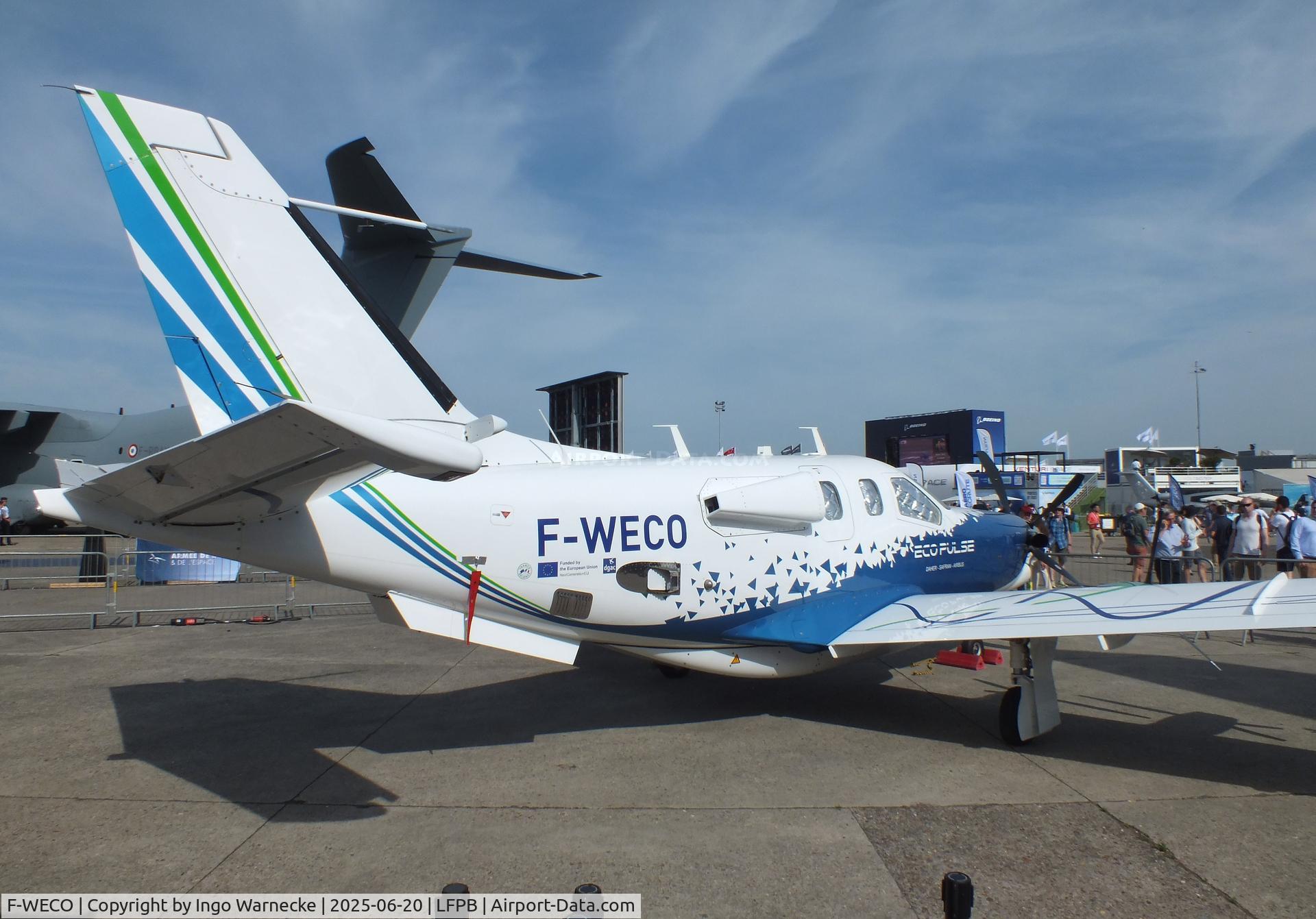 F-WECO, 2022 Daher/Safran/Airbus TBM EcoPulse C/N not found_F-WECO, Daher/Safran/Airbus TBM EcoPulse demonstrator with 1 turboprop and 6 Safran ENGINeUS electric motors at the Aerosalon 2025, Paris