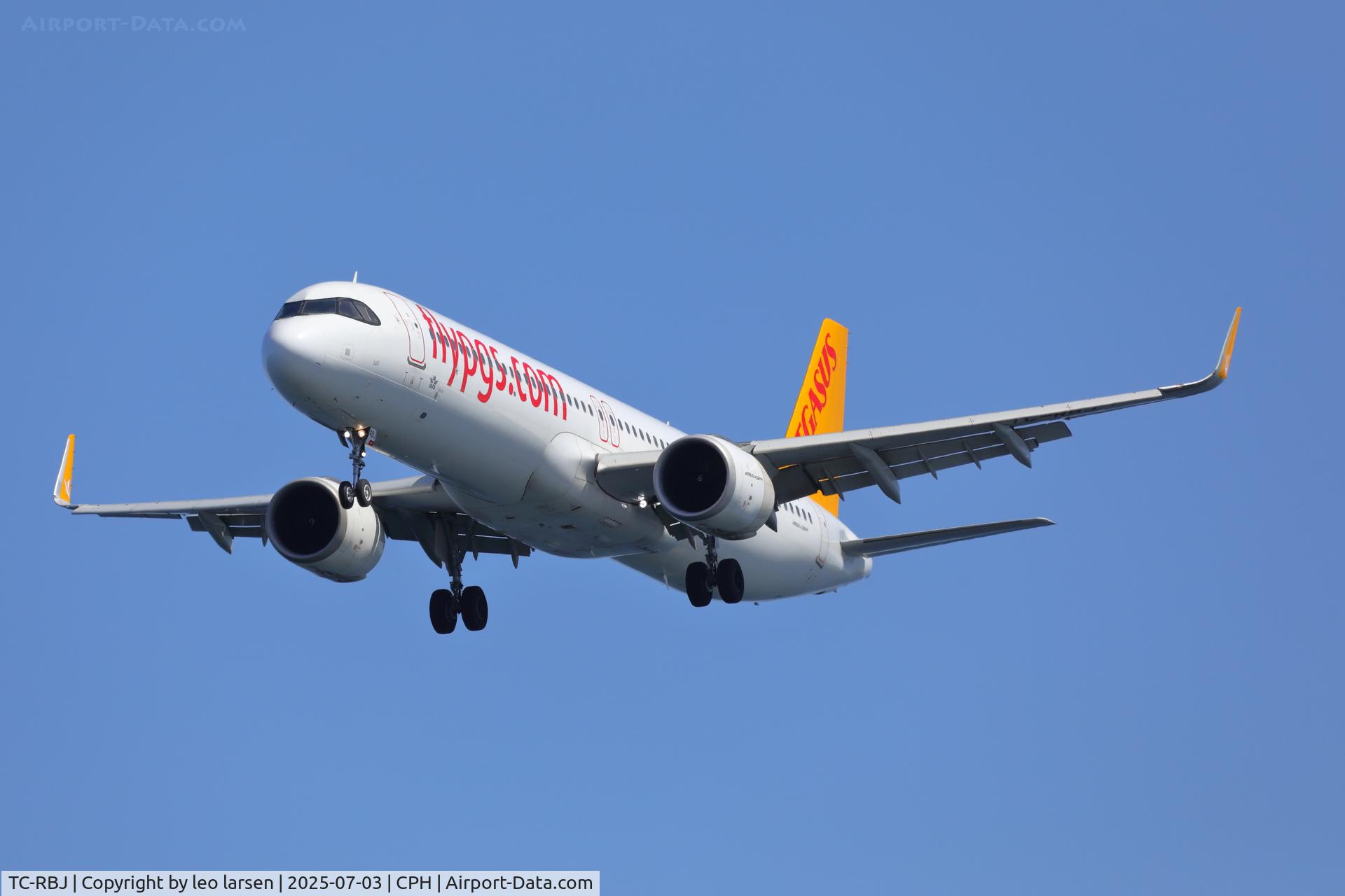 TC-RBJ, 2022 Airbus A321-251NX C/N 10639, Copenhagen 3.7.2025-