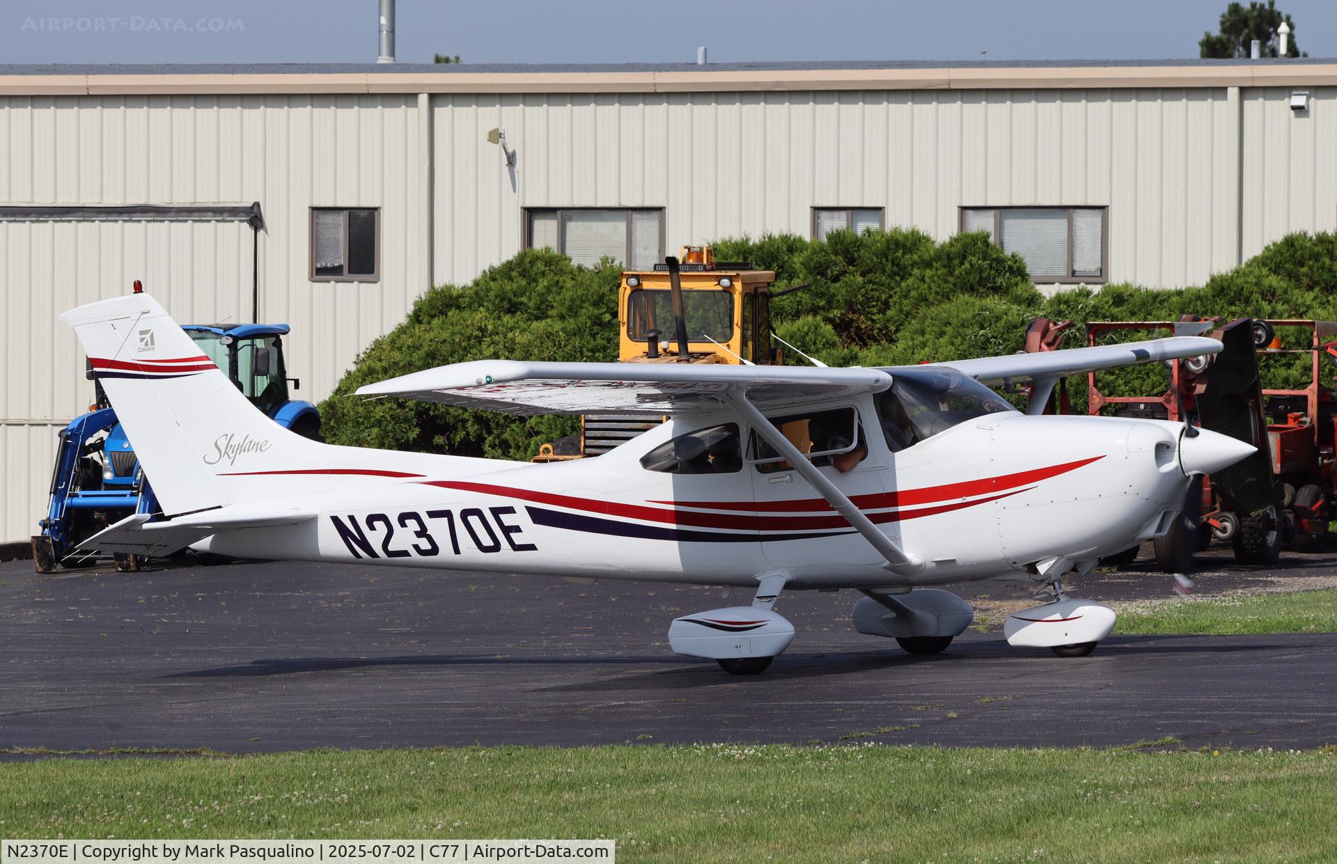 N2370E, 1999 Cessna 182S Skylane C/N 18280540, Cessna 182S
