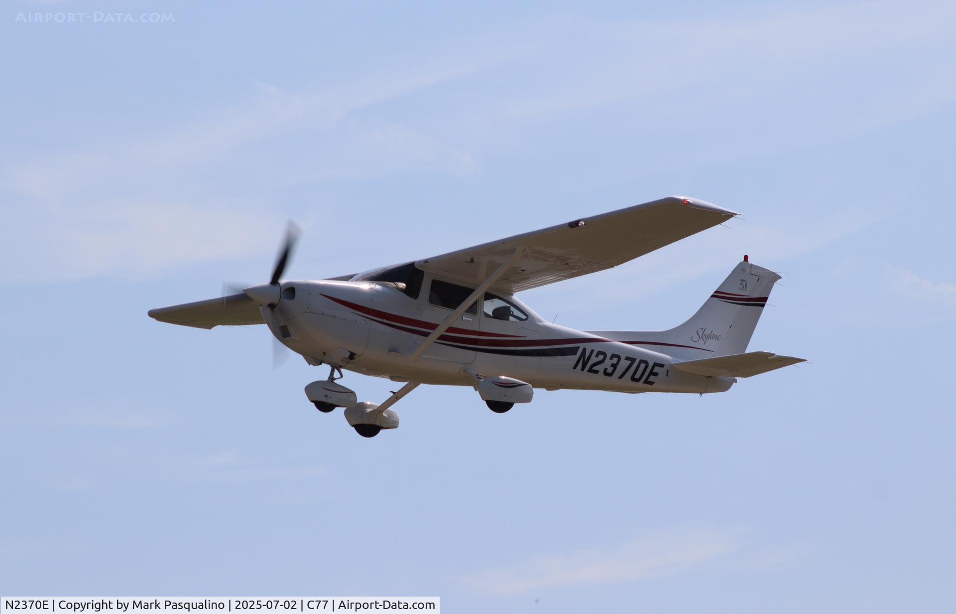 N2370E, 1999 Cessna 182S Skylane C/N 18280540, Cessna 182S