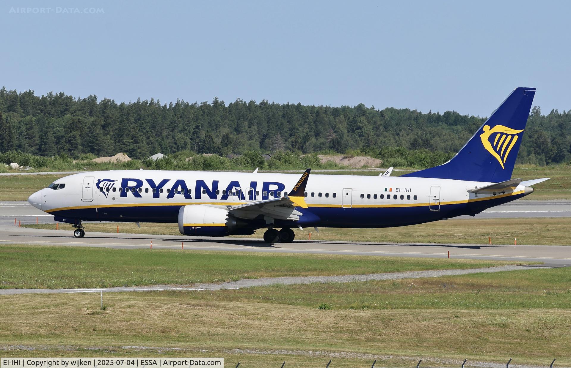 EI-IHI, 2023 Boeing 737-8-200 MAX C/N 67087, Rwy 01L