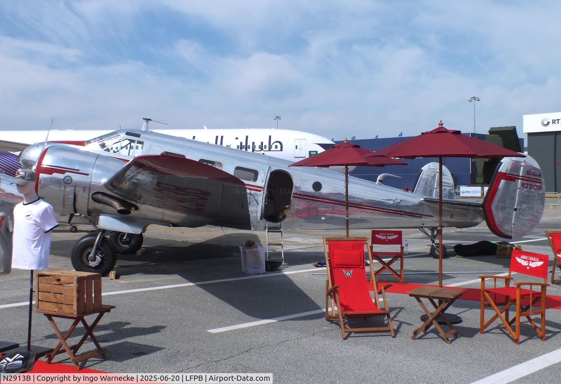 N2913B, 1953 Beech D18S C/N A-963, Beechcraft D18S Twin Beech at the Aerosalon 2025, Paris