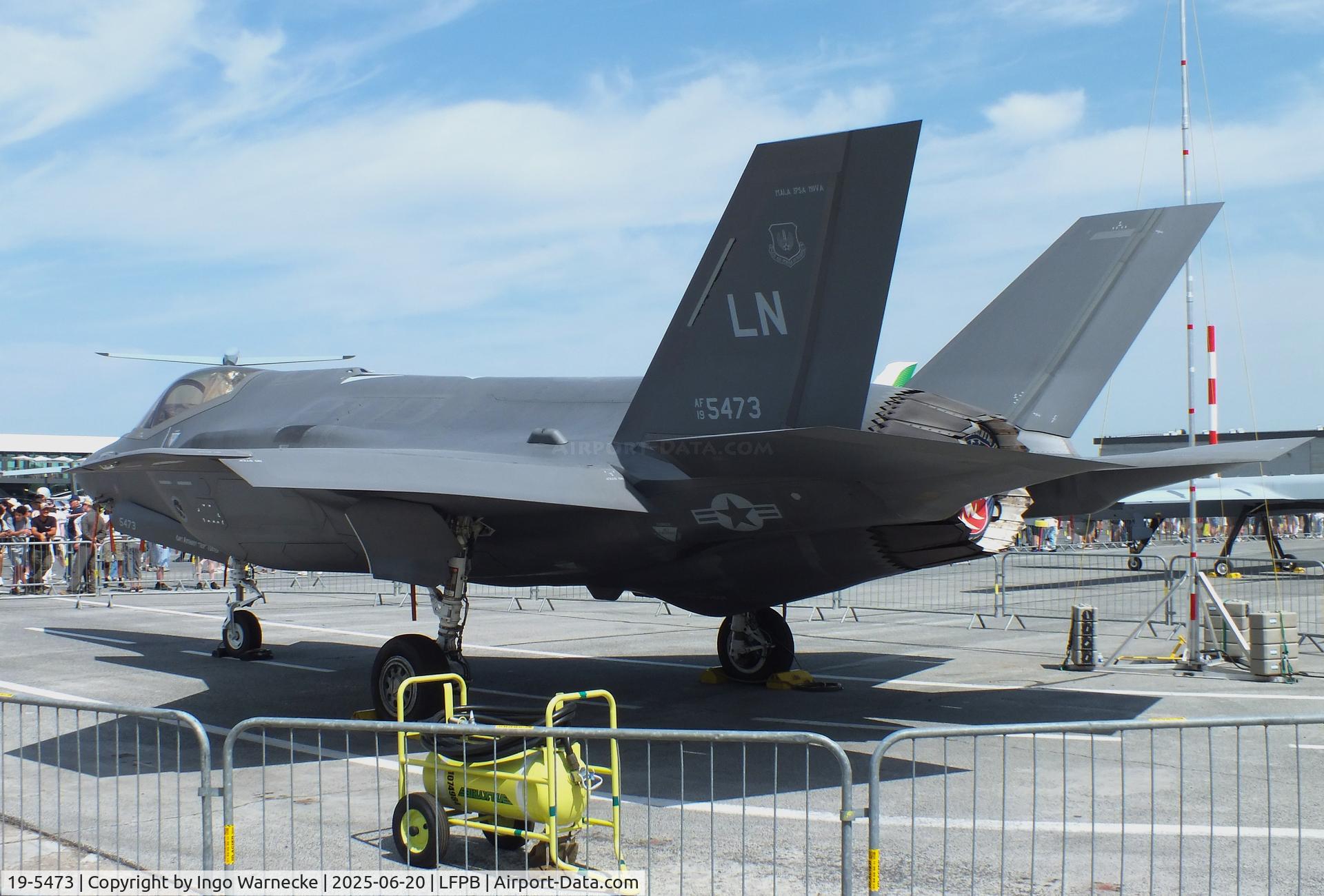 19-5473, 2021 Lockheed Martin F-35A Lightning II C/N AF-301, Lockheed Martin F-35A Lightning II of the USAF at the Aerosalon 2025, Paris