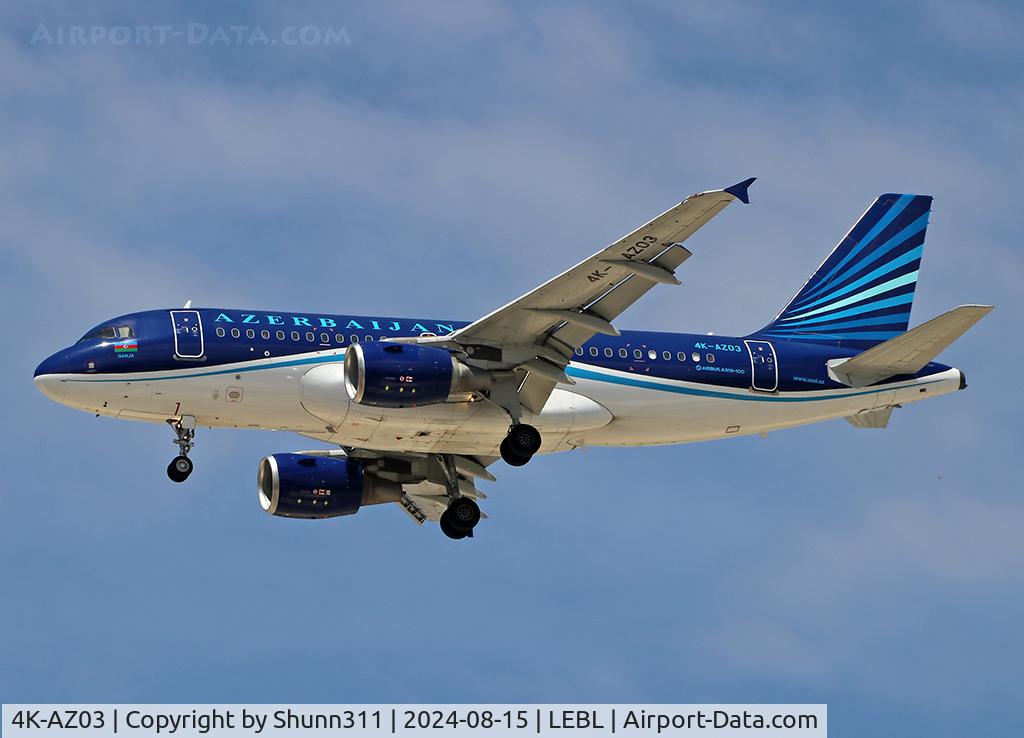4K-AZ03, 2005 Airbus A319-111 C/N 2516, Landing rwy 24R