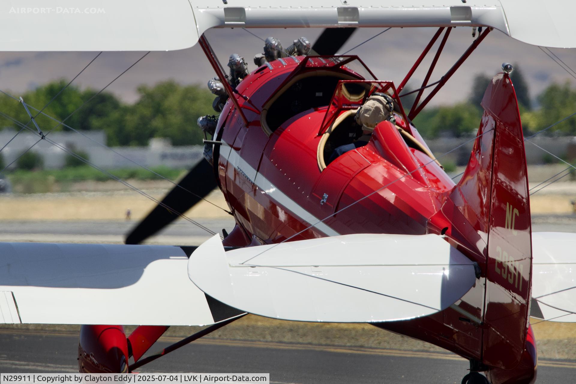 N29911, 1940 Waco UPF-7 C/N 5408, 4th July Livermore airport in California 2025
