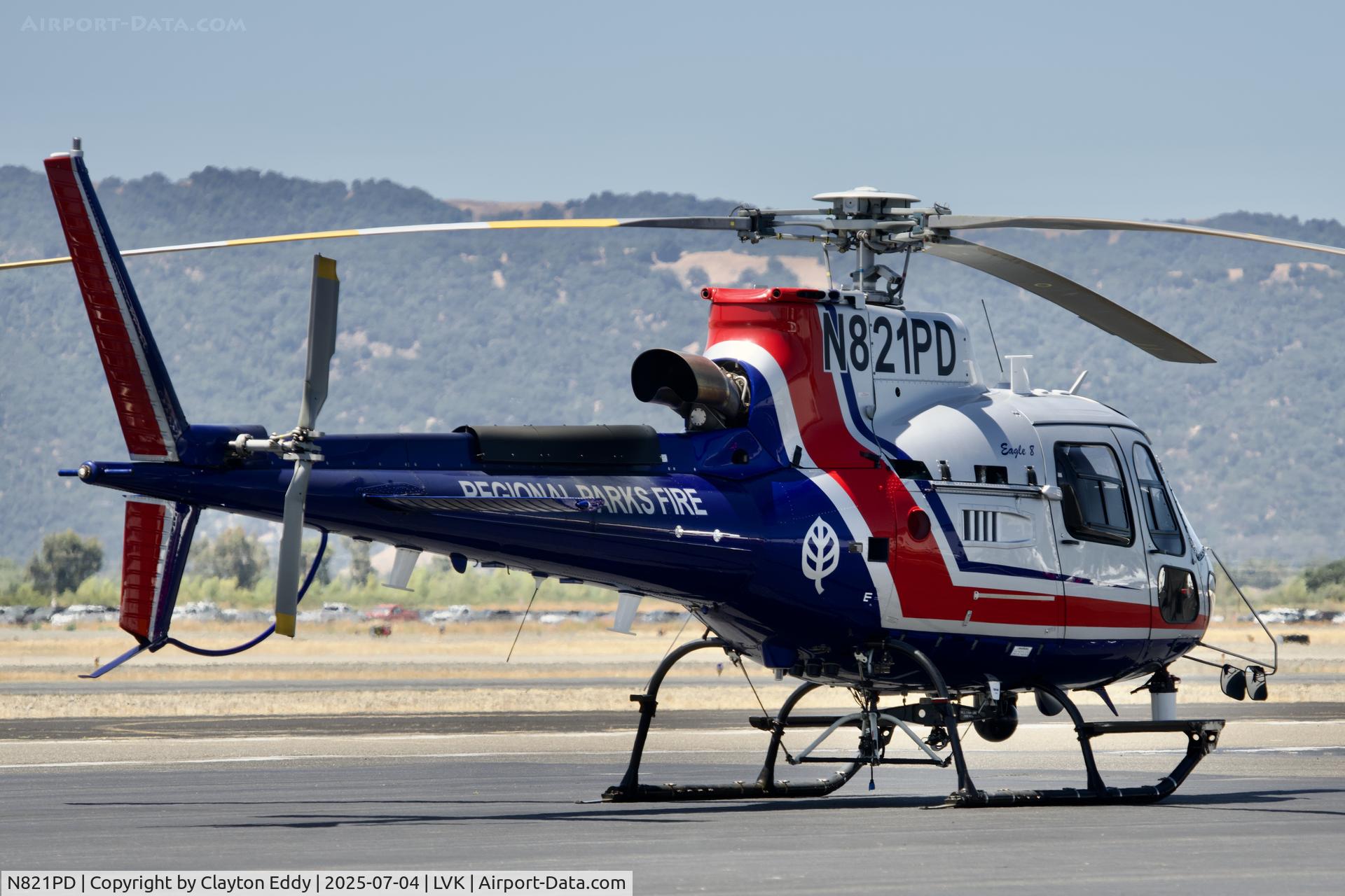 N821PD, 2021 Airbus Helicopters AS-350B-3 Ecureuil C/N 8914, 4th July Livermore airport in California 2025
