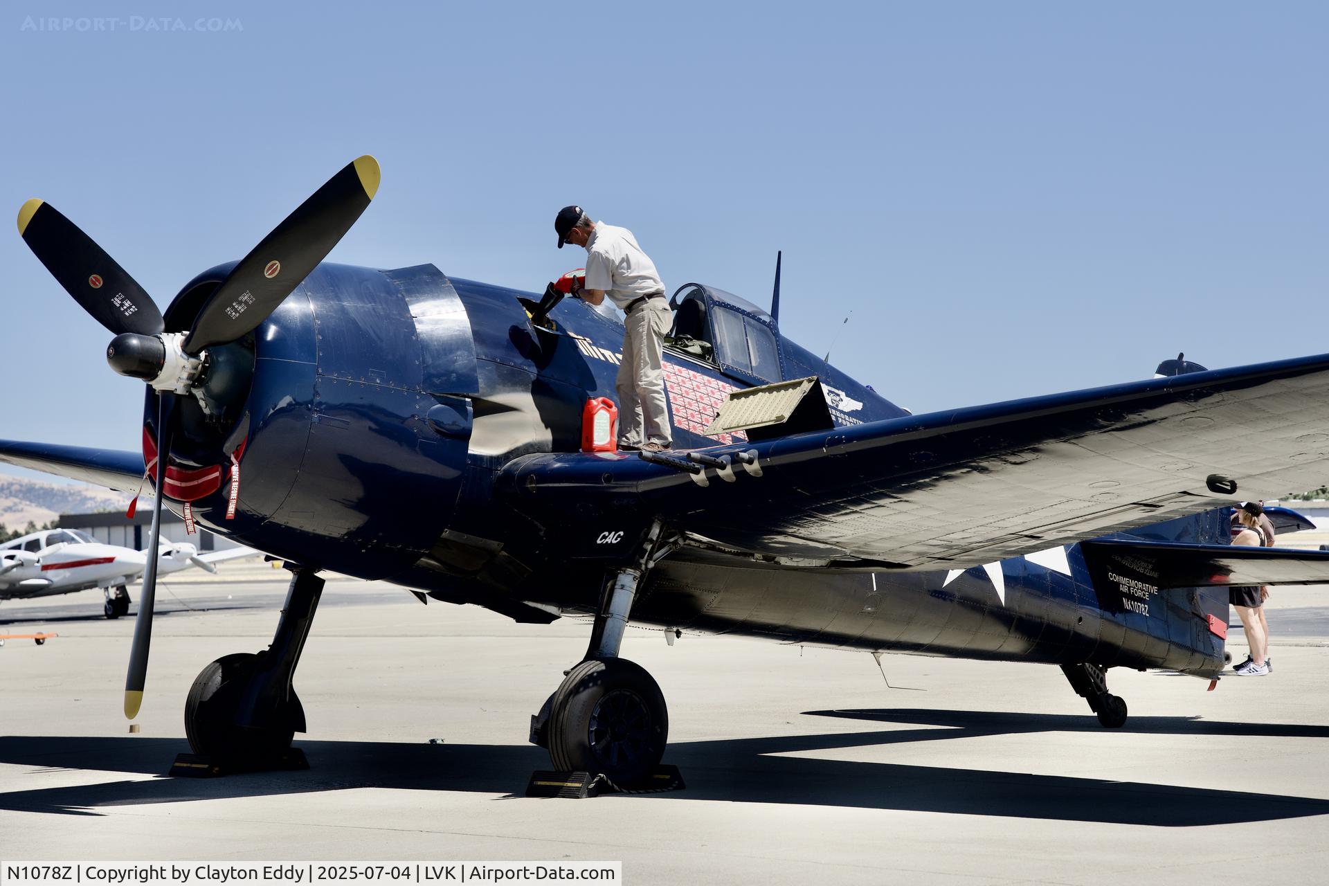 N1078Z, 1963 Grumman F6F-5 Hellcat C/N 27354801-66, 4th July Livermore airport in California 2025