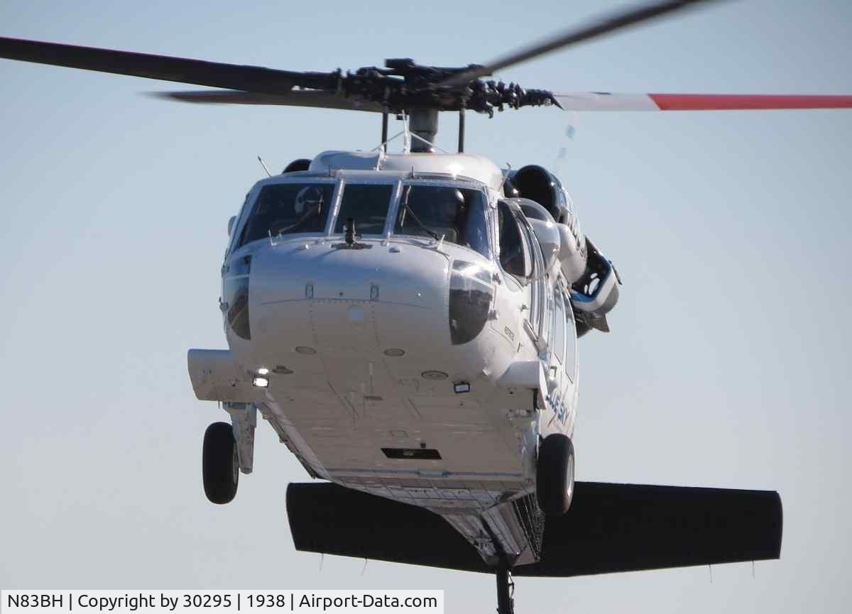 N83BH, 1987 Sikorsky EH-60A Black Hawk C/N 87-24668 (70-1245), Landing