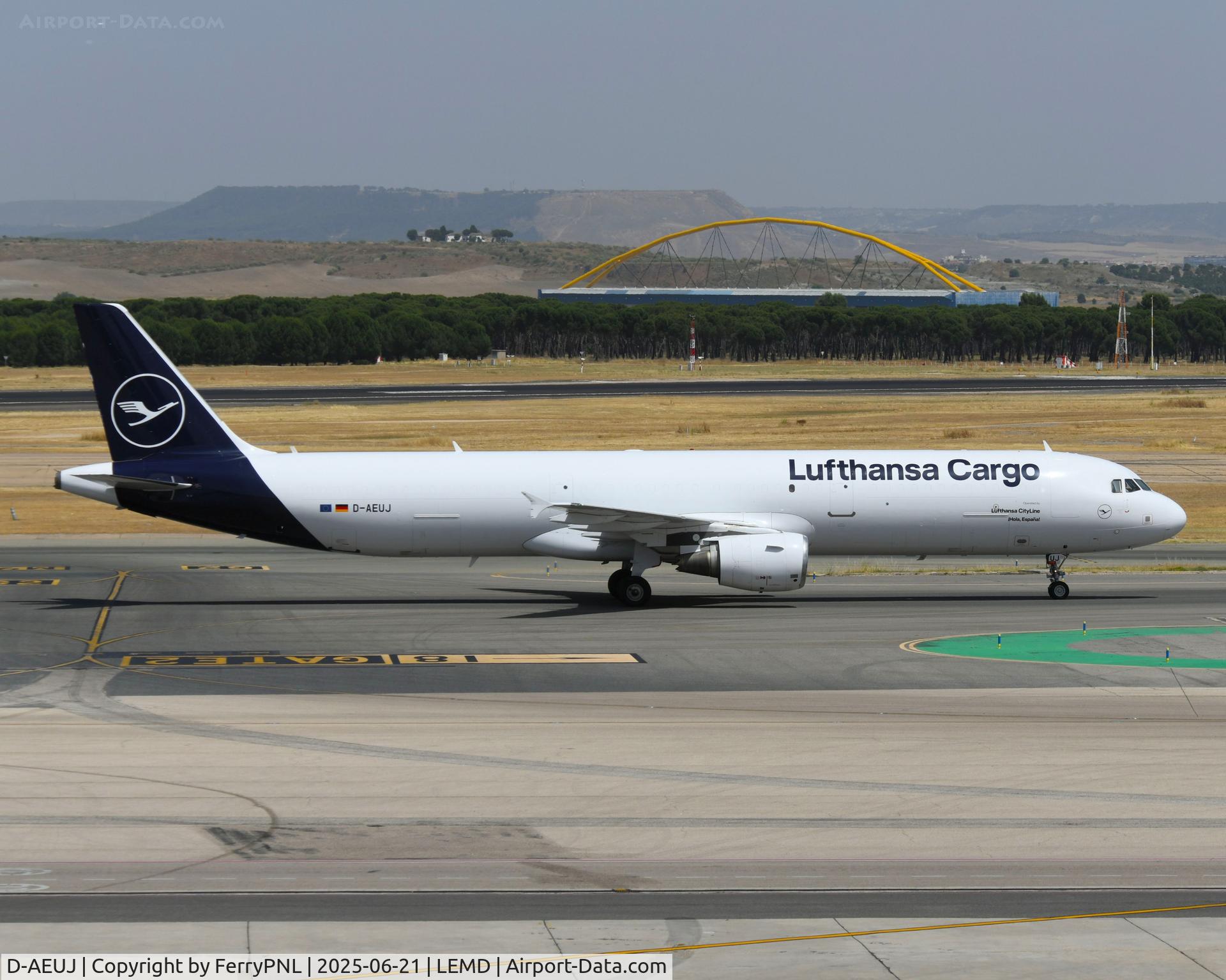 D-AEUJ, 2011 Airbus A321-211 C/N 5133, Lufthansa Cargo A321P2F