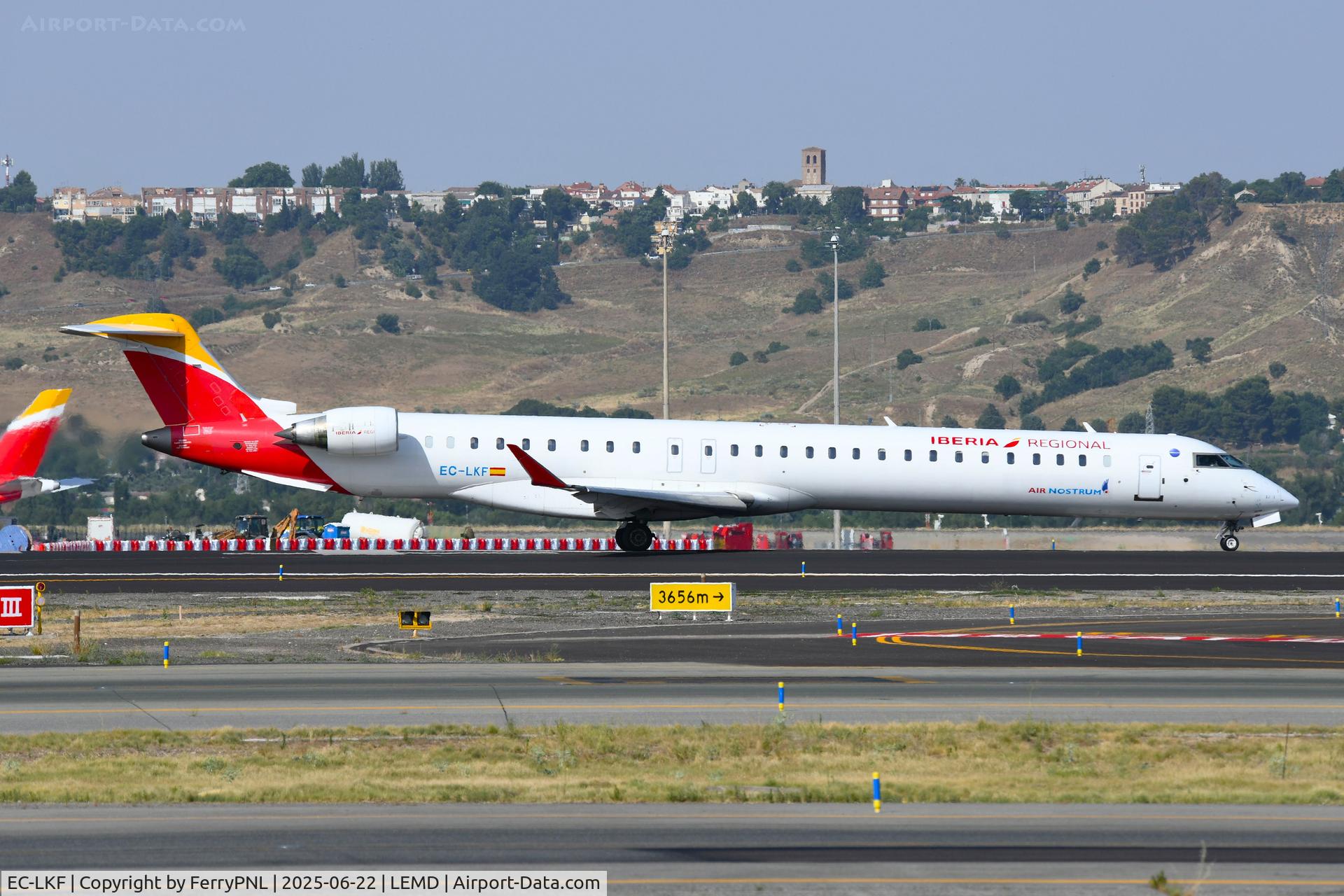 EC-LKF, 2010 Bombardier CRJ-1000ER NG (CL-600-2E25) C/N 19011, IB Regional CL1000 lined-up