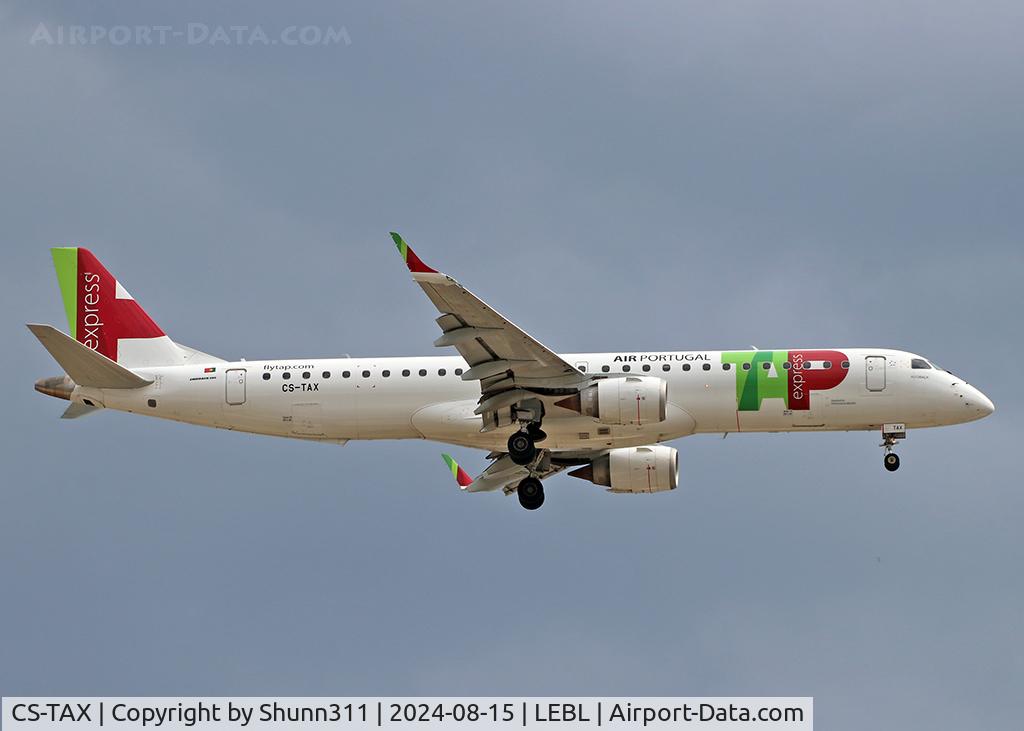 CS-TAX, 2010 Embraer 195LR (ERJ-190-200LR) C/N 19000344, Landing rwy 24R... was in white tail c/s