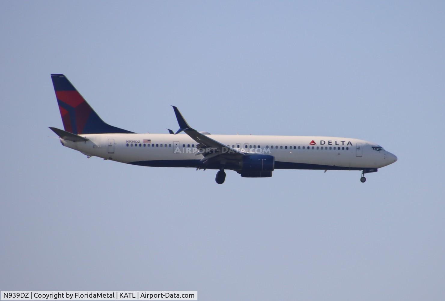 N939DZ, 2012 Boeing 737-90GPER C/N 38720, DAL 739 zx pns-atl
